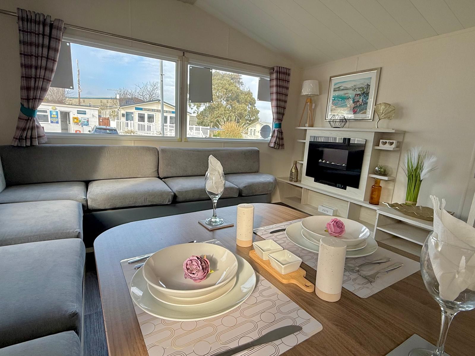 Photo of Atlas Topaz 2015 (Static Caravan)