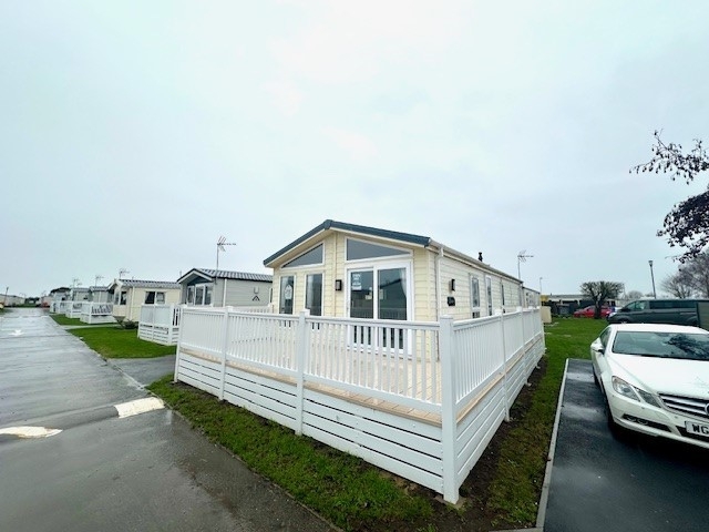 Photo of Delta Desire 2013 (Luxury Lodge)