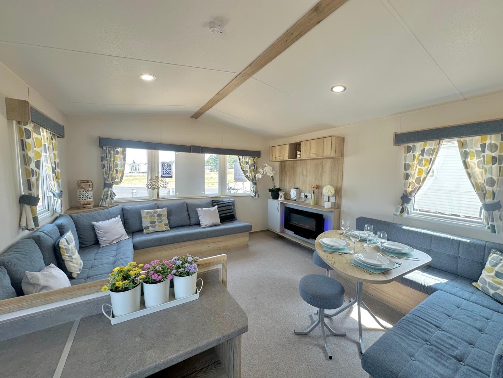 ABI Arizona 2021 (Static Caravan) Accommodation in Lowestoft