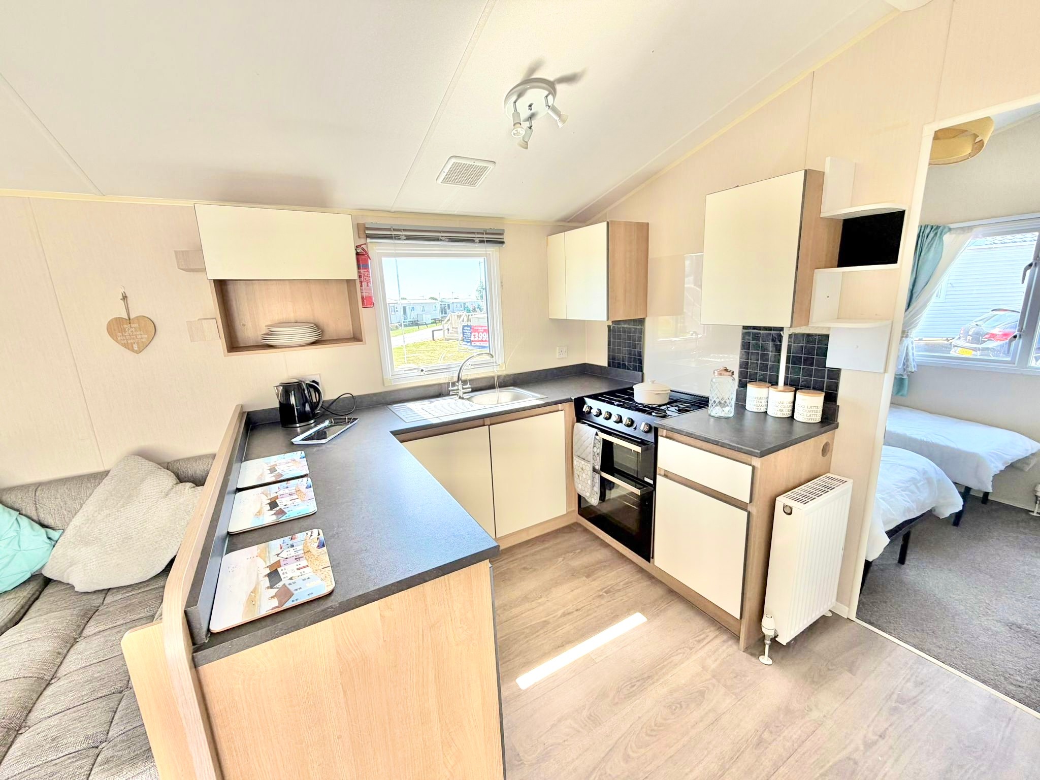 Photo of Willerby Johnson CL 2018 (Static Caravan)