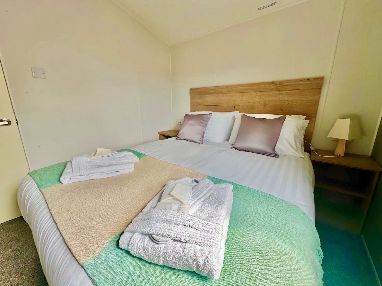 Photo of Willerby Midhurst 2024 (Static Caravan)
