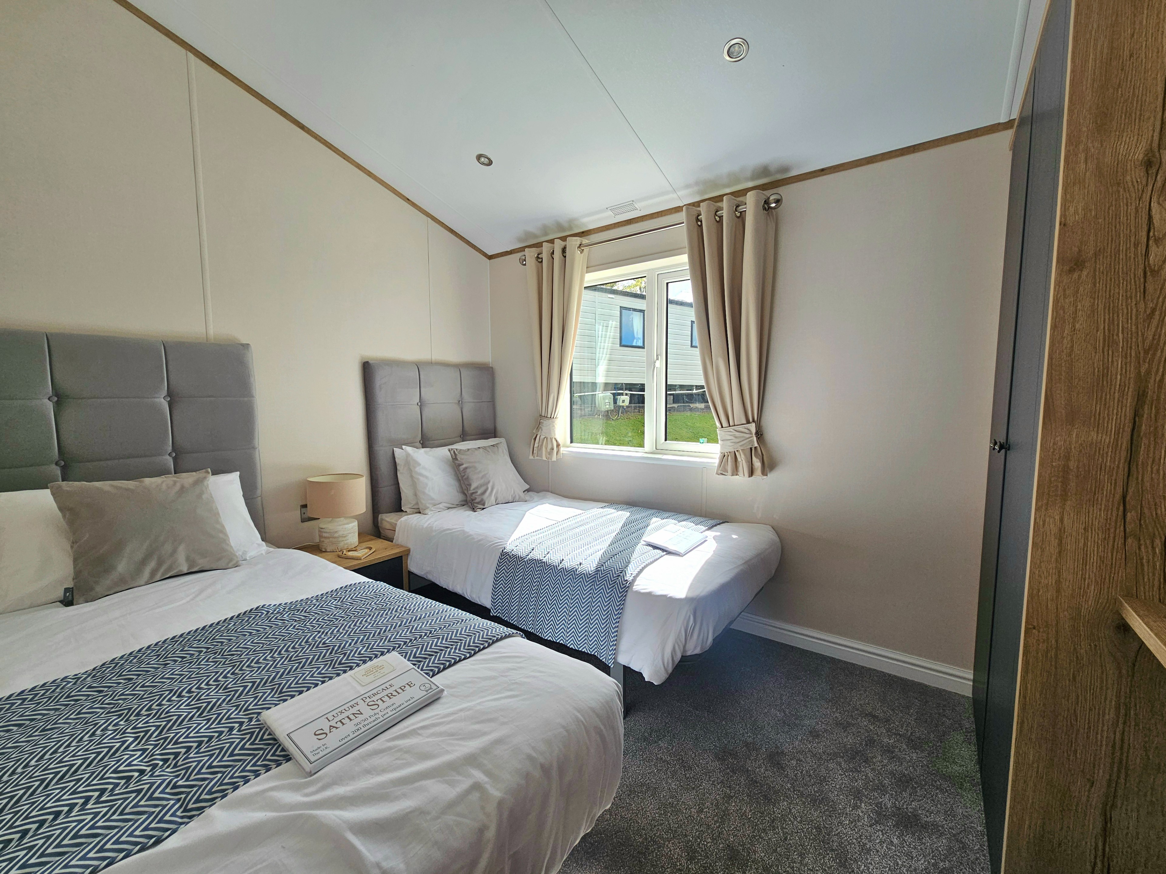 Photo of Willerby New Holland 2026 (Luxury Lodge)