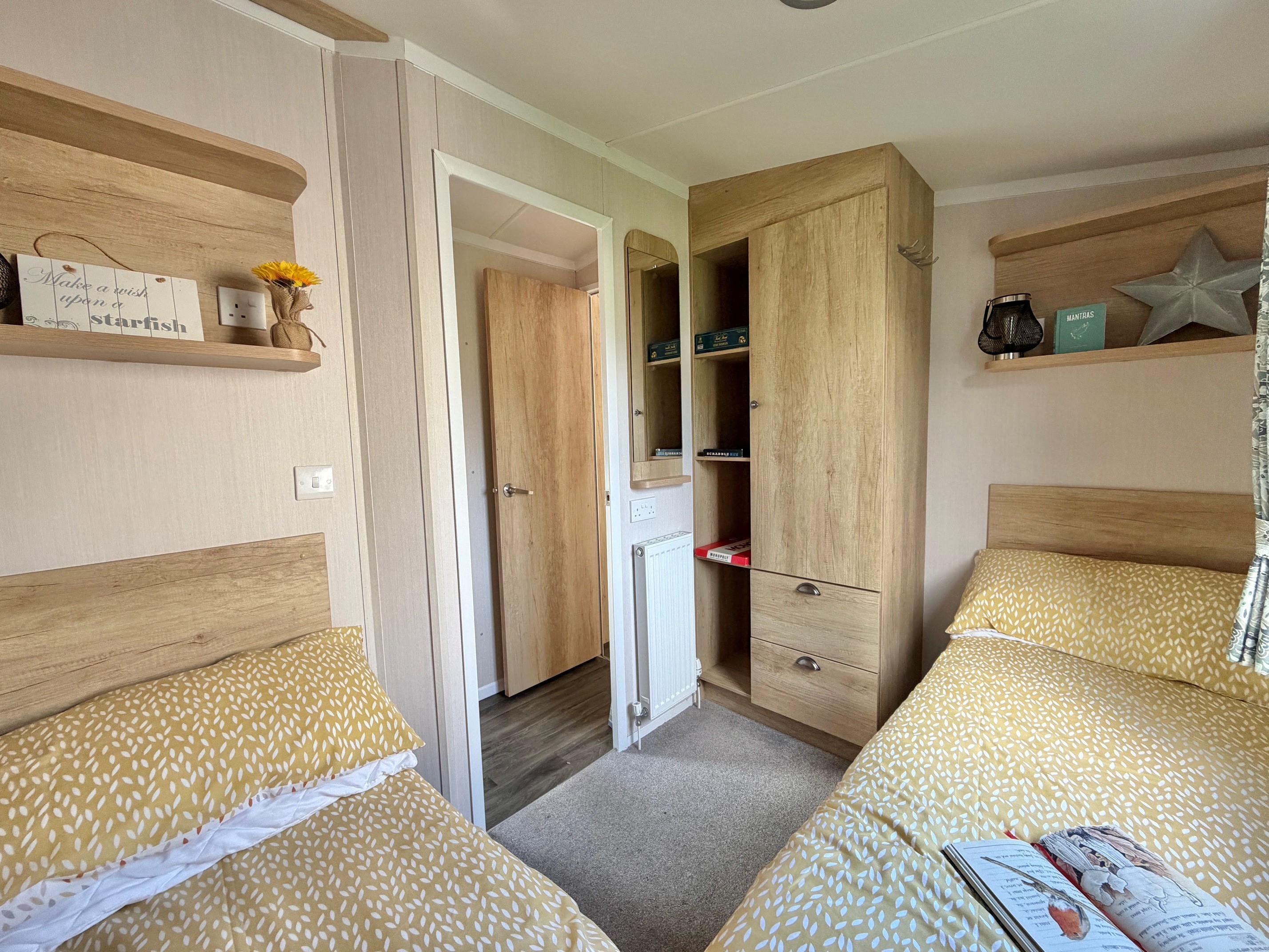 Photo of Swift Burgundy 2021 (Static Caravan)