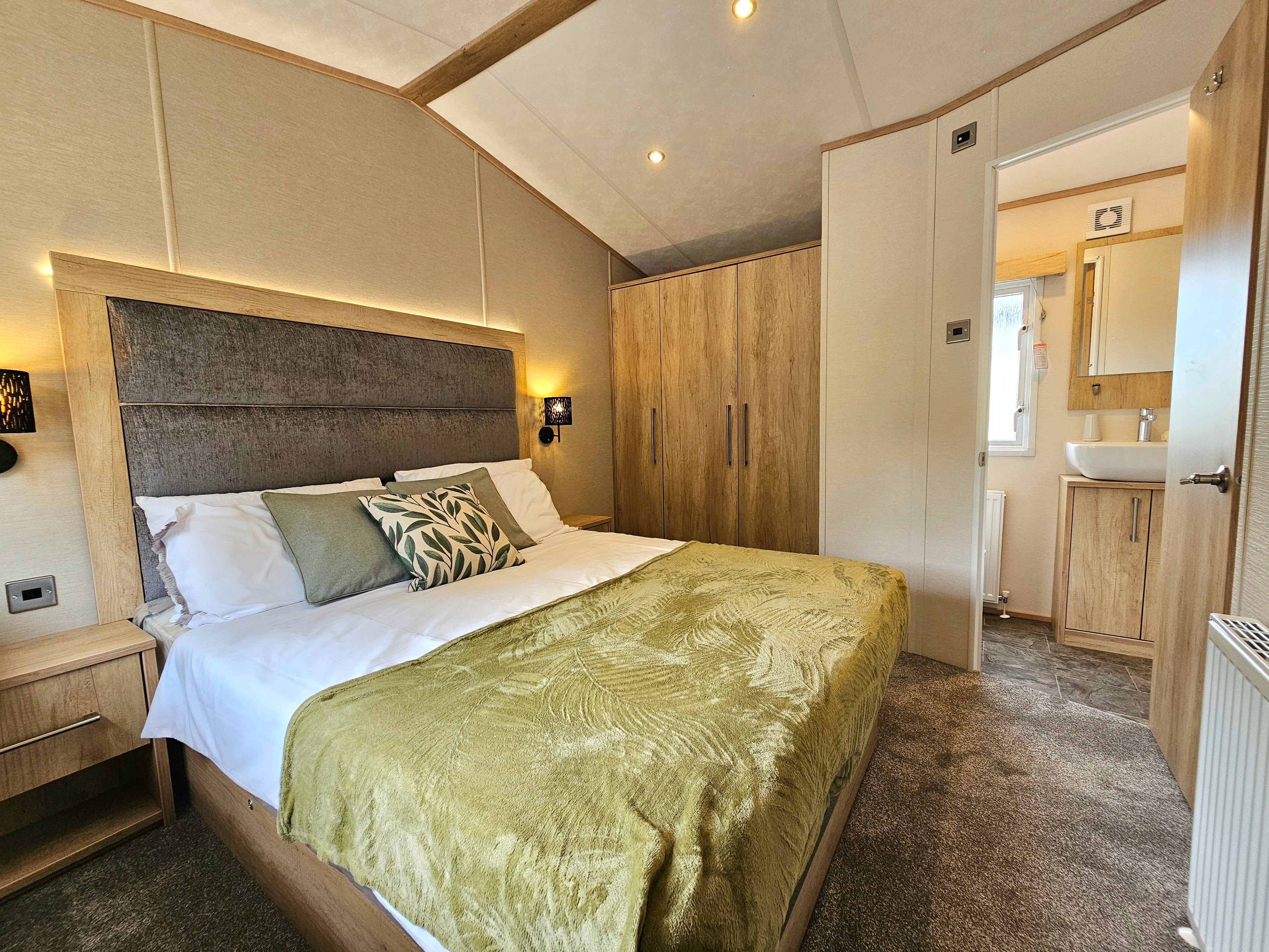 Photo of Carnaby Glenmoor Lodge 2023 (Static Caravan)
