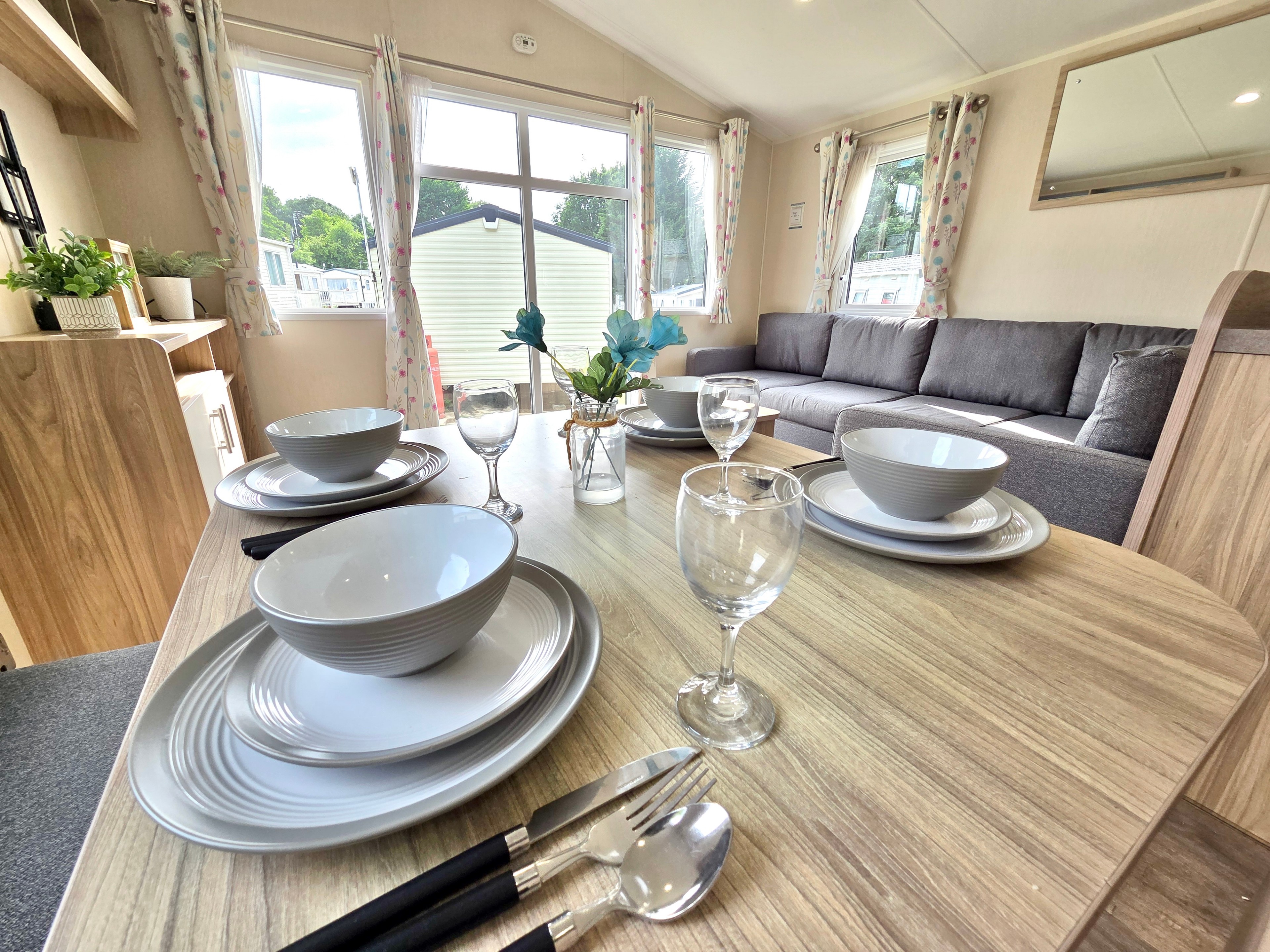 Willerby-Linwood-2019-CAR0063315-148734156.jpeg