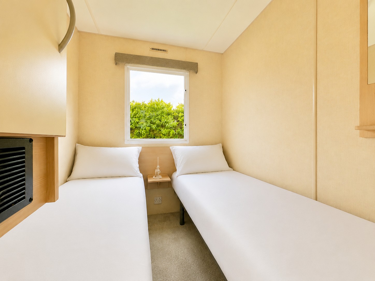 Photo of ABI Eminence 2010 (Static Caravan)