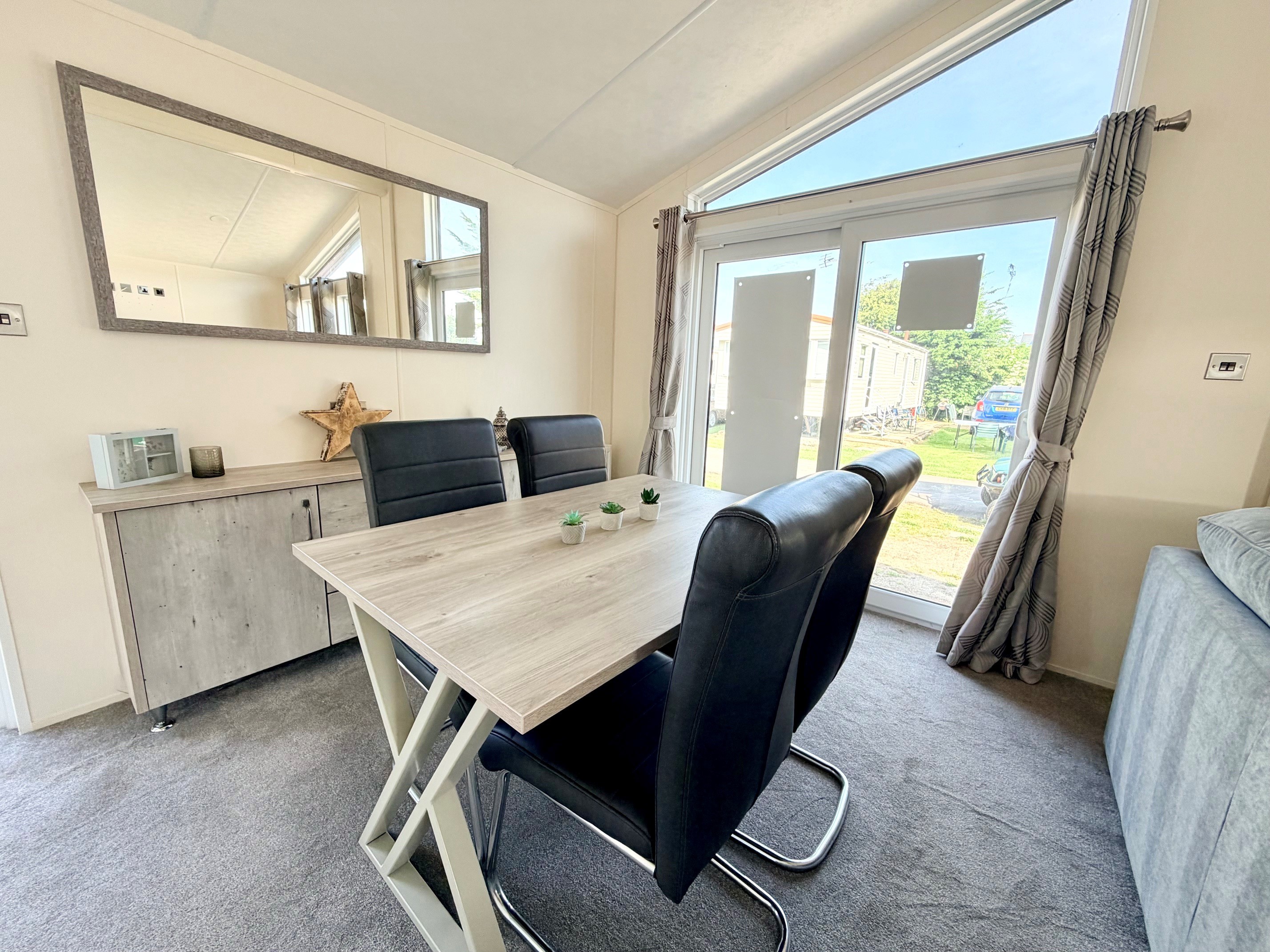 Photo of Delta Superior Lodge 2023 (Luxury Lodge)