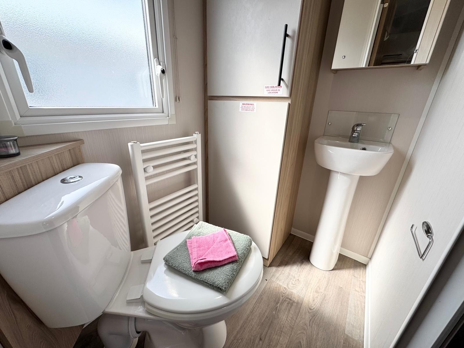 Photo of Willerby Lamberhurst 2022 (Static Caravan)