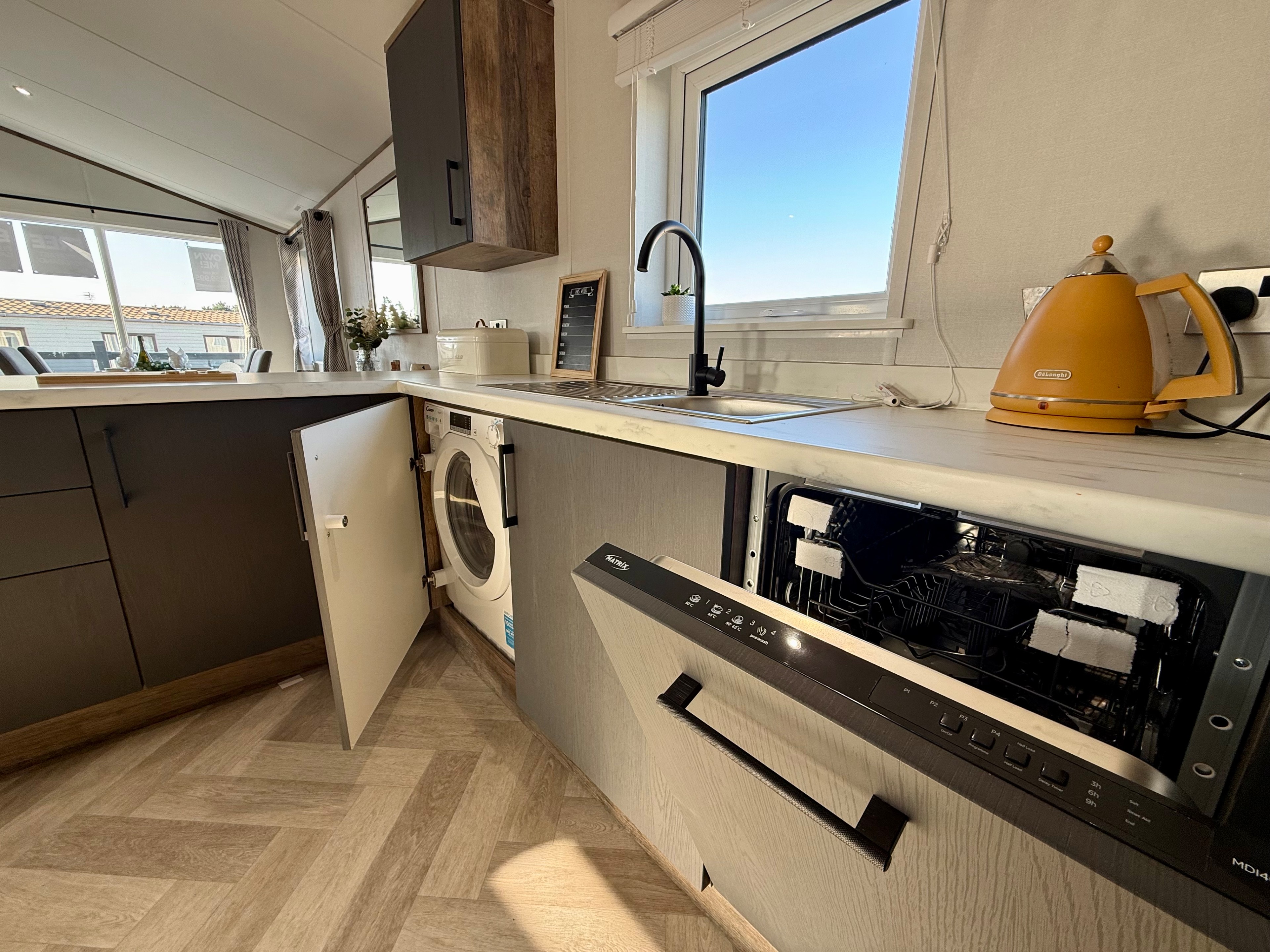 Photo of Willerby Horsham 2025 (Luxury Lodge)