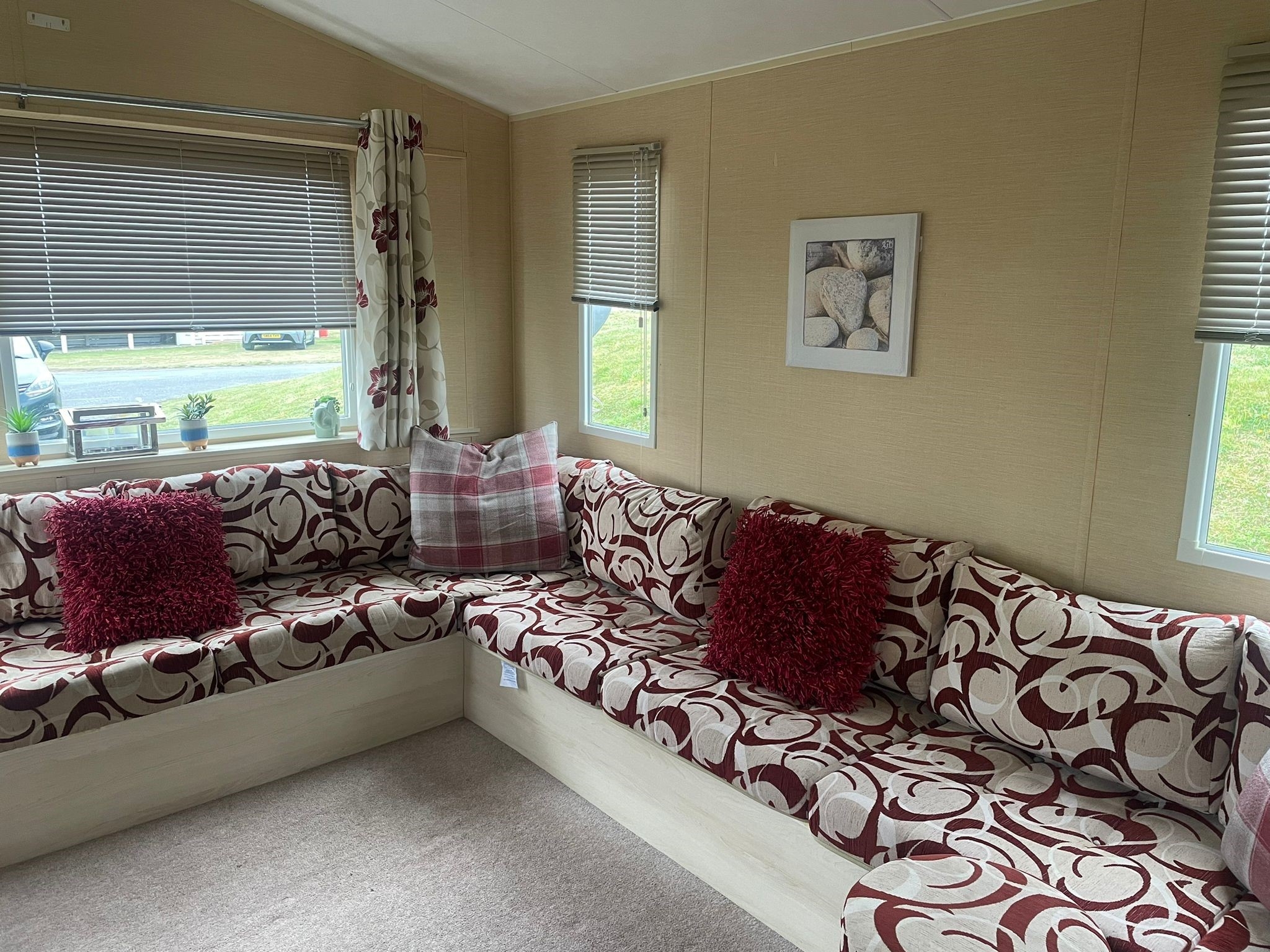 Willerby Magnum 2012 (Static Caravan) Accommodation in Lossiemouth