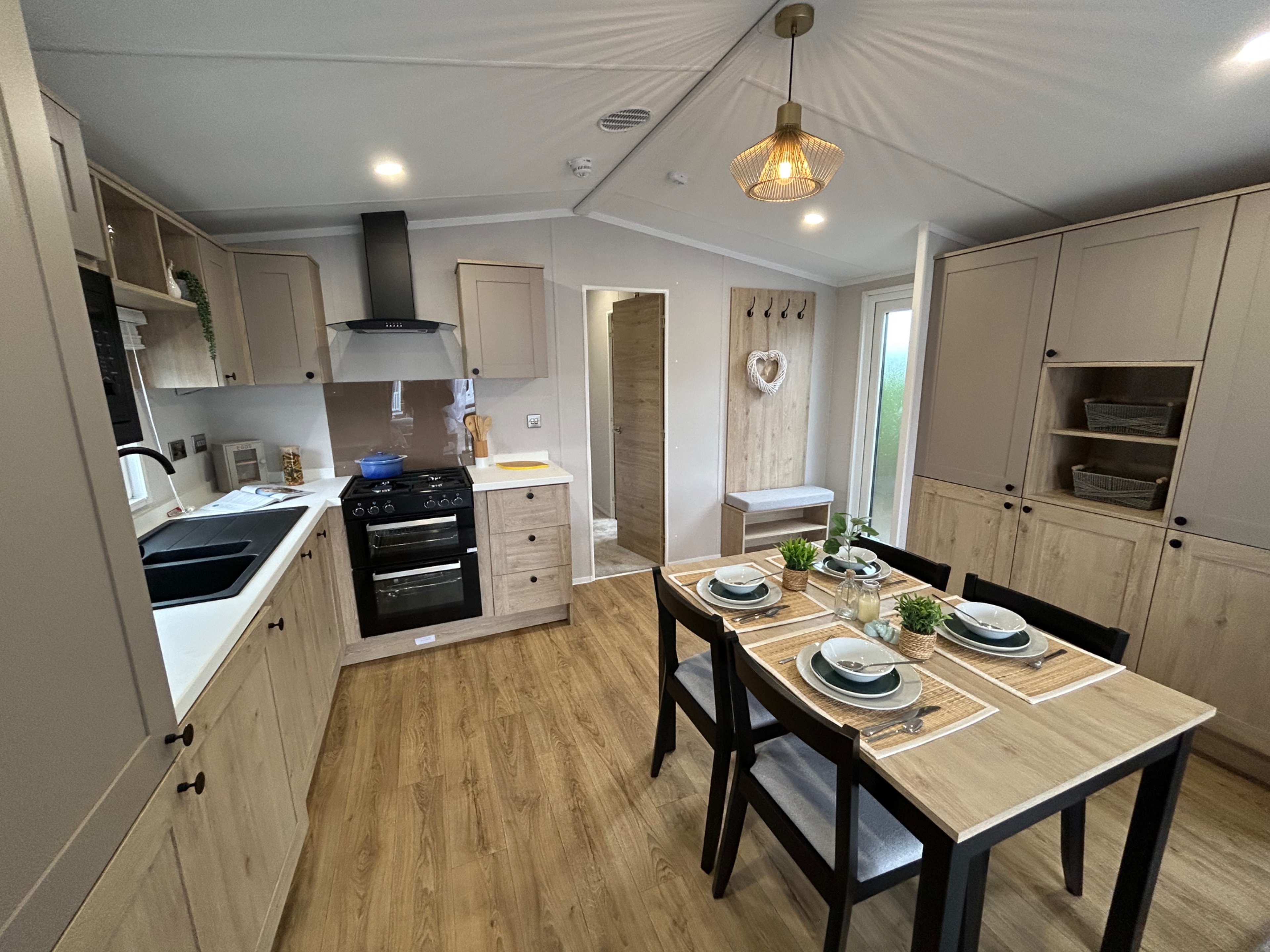 Photo of Sunseeker Sandgate 2026 (Villa)