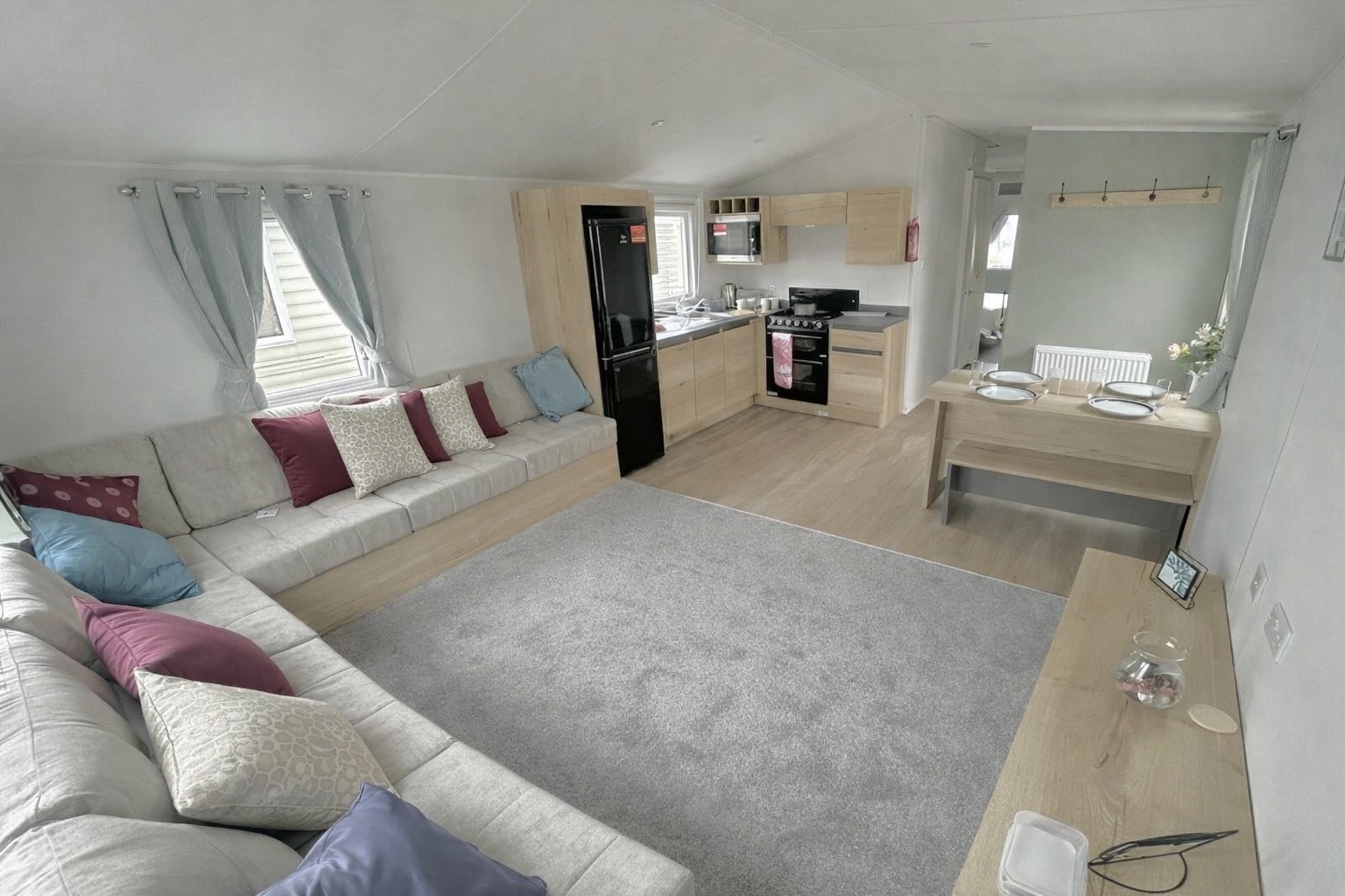 Photo of Willerby Midhurst 2024 (Static Caravan)