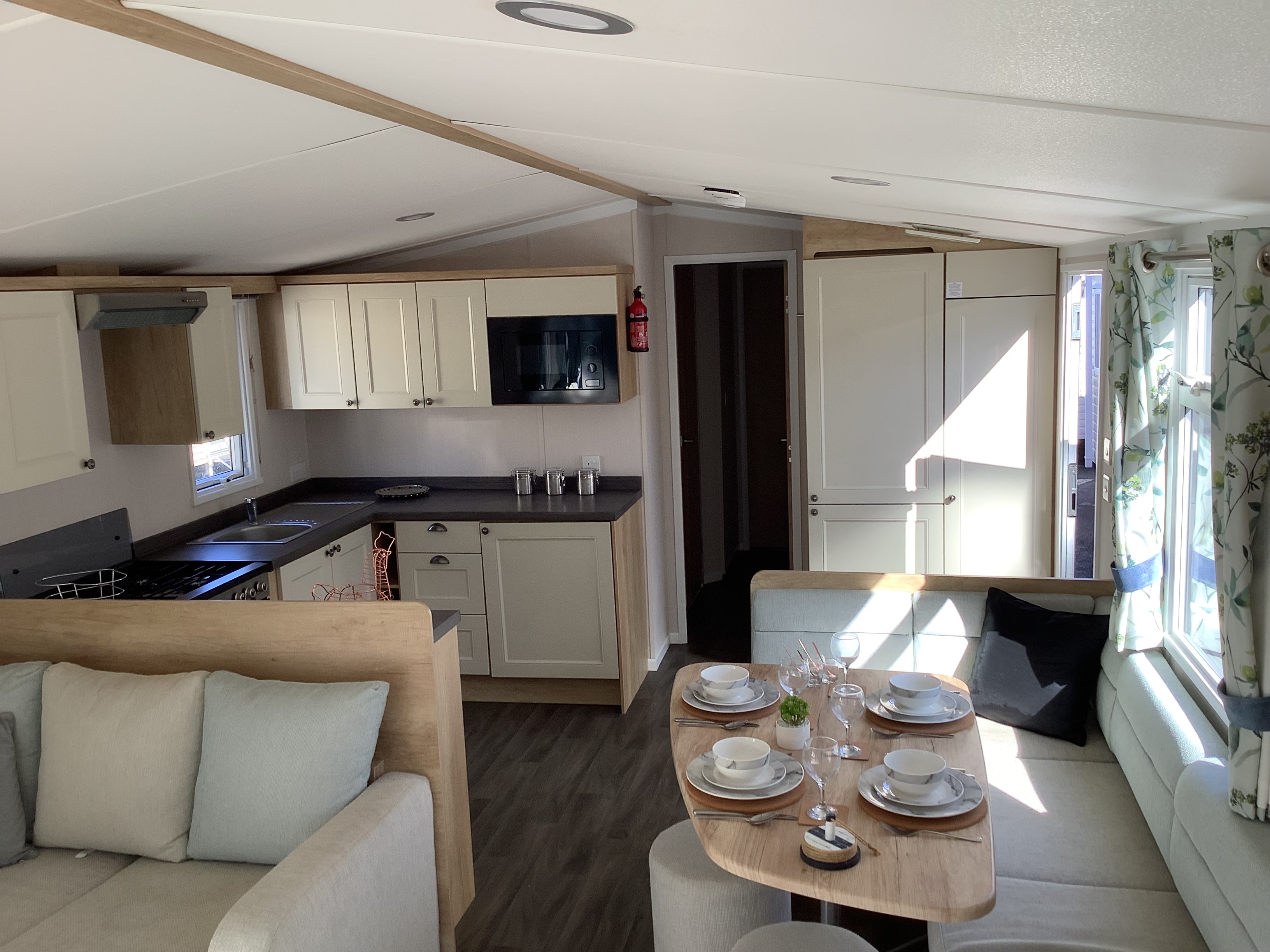 Photo of Swift Burgundy 2021 (Static Caravan)