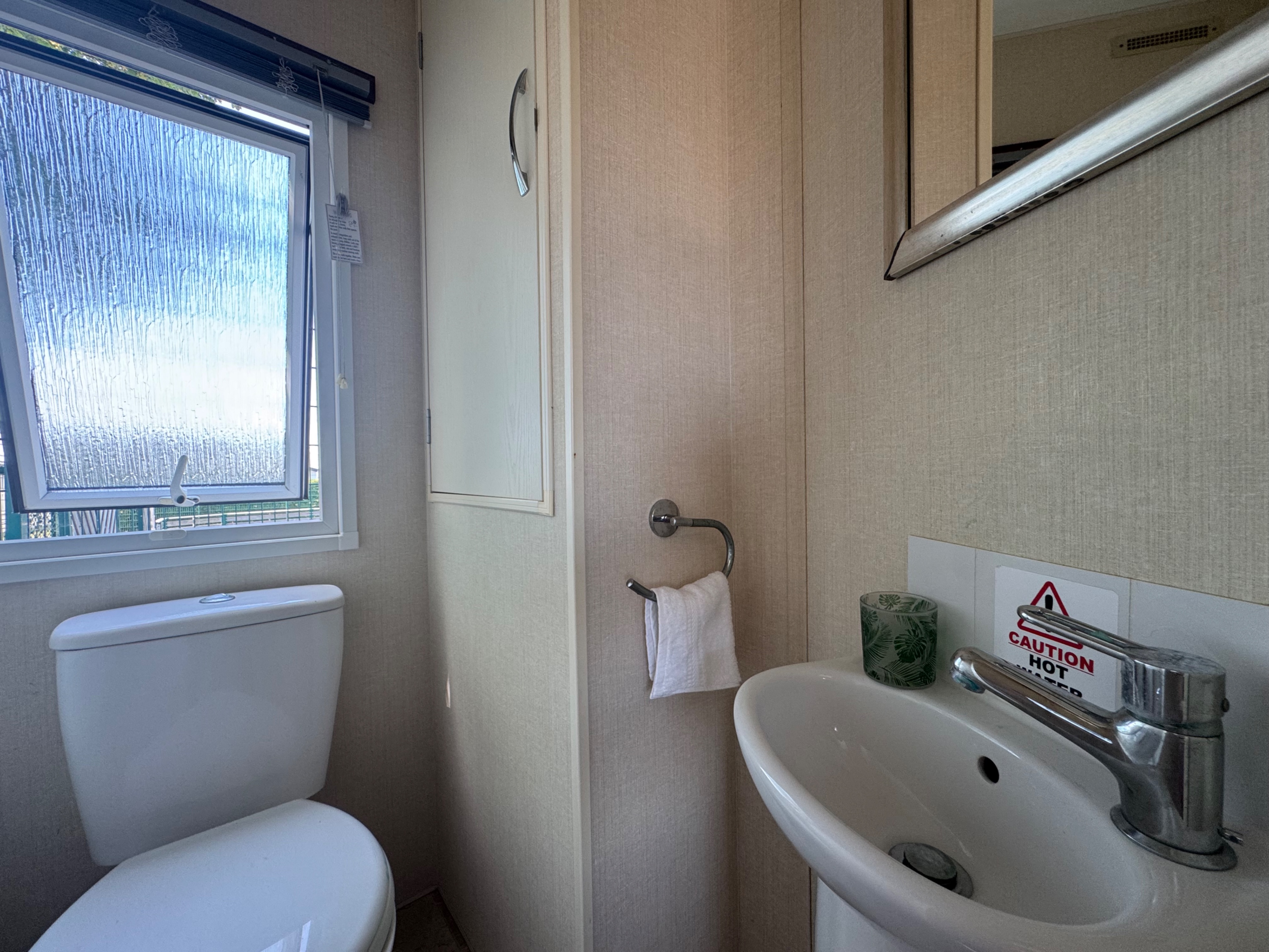 Photo of Victory Grovewood 2016 (Static Caravan)