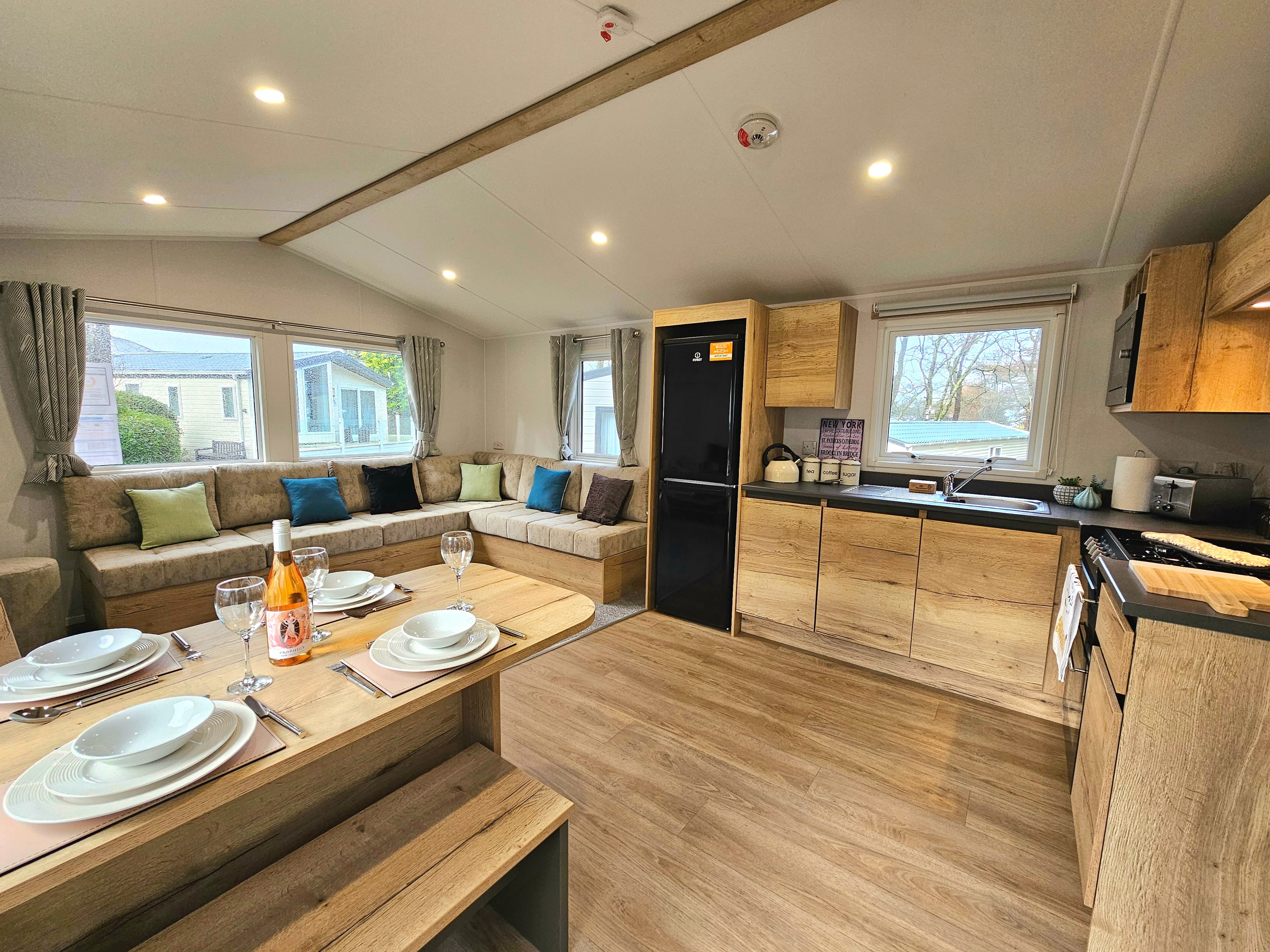 Photo of Willerby Midhurst 2024 (Static Caravan)