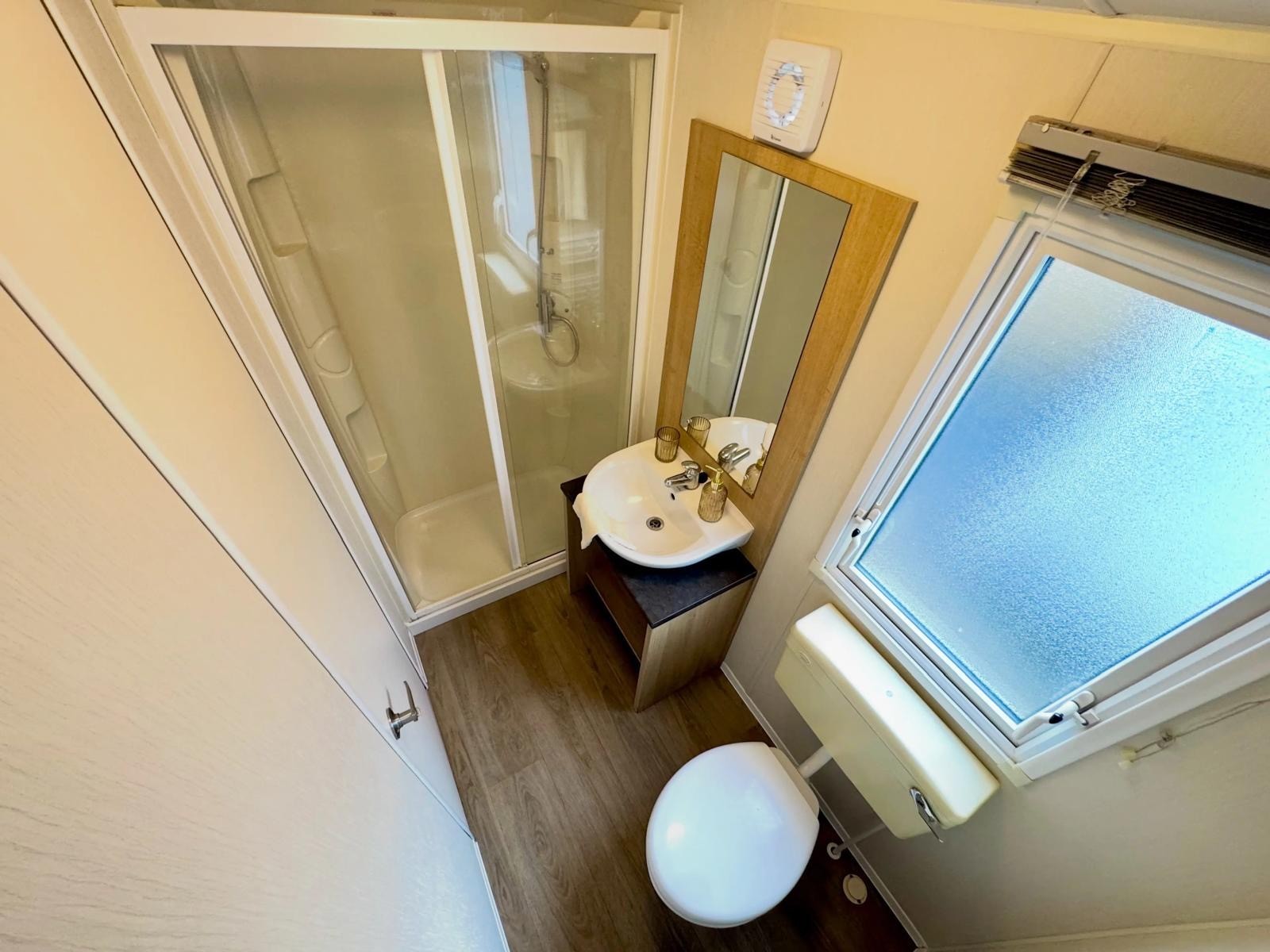 Photo of Willerby Etchingham 2017 (Static Caravan)