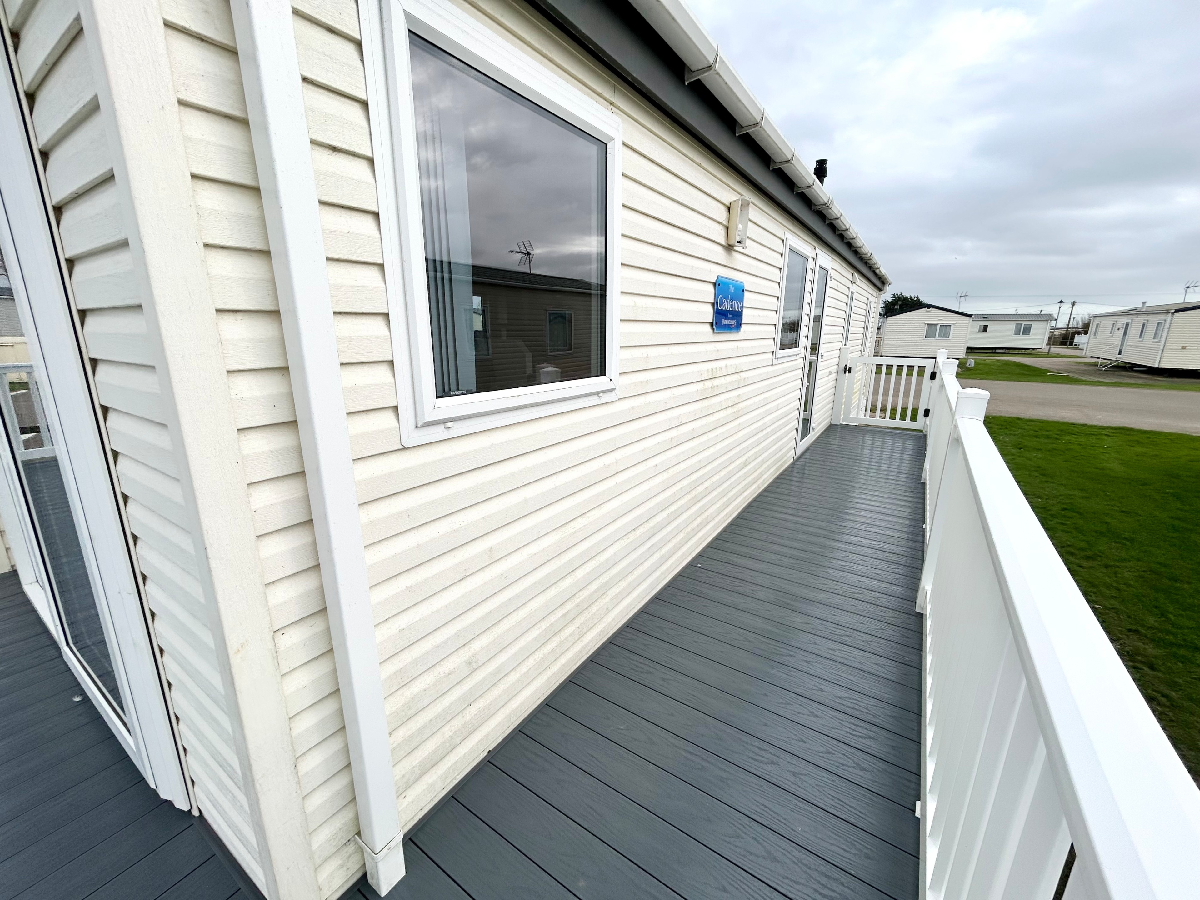Photo of Willerby Cadence 2015 (Luxury Lodge)