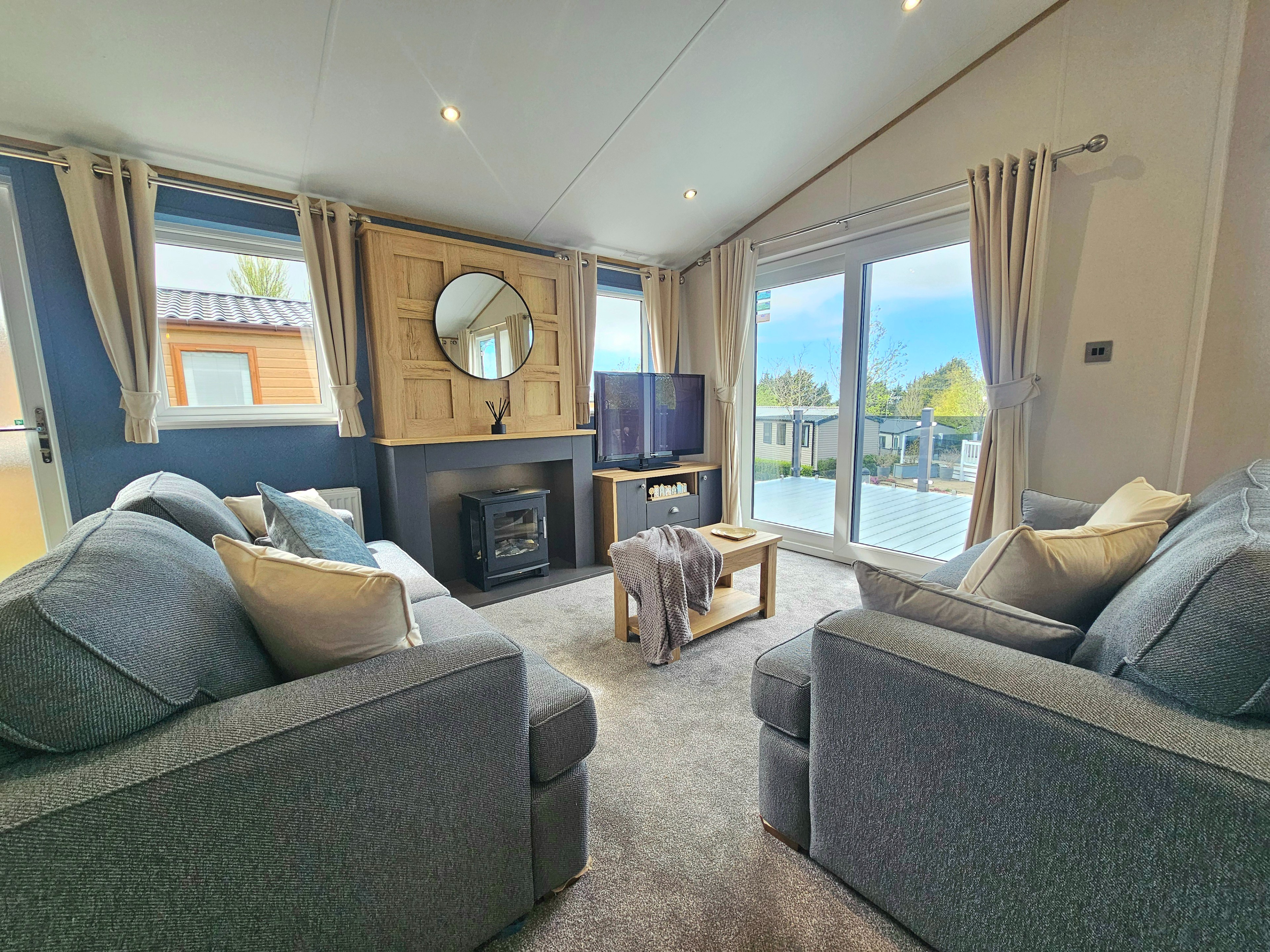 Photo of Willerby New Holland 2026 (Luxury Lodge)