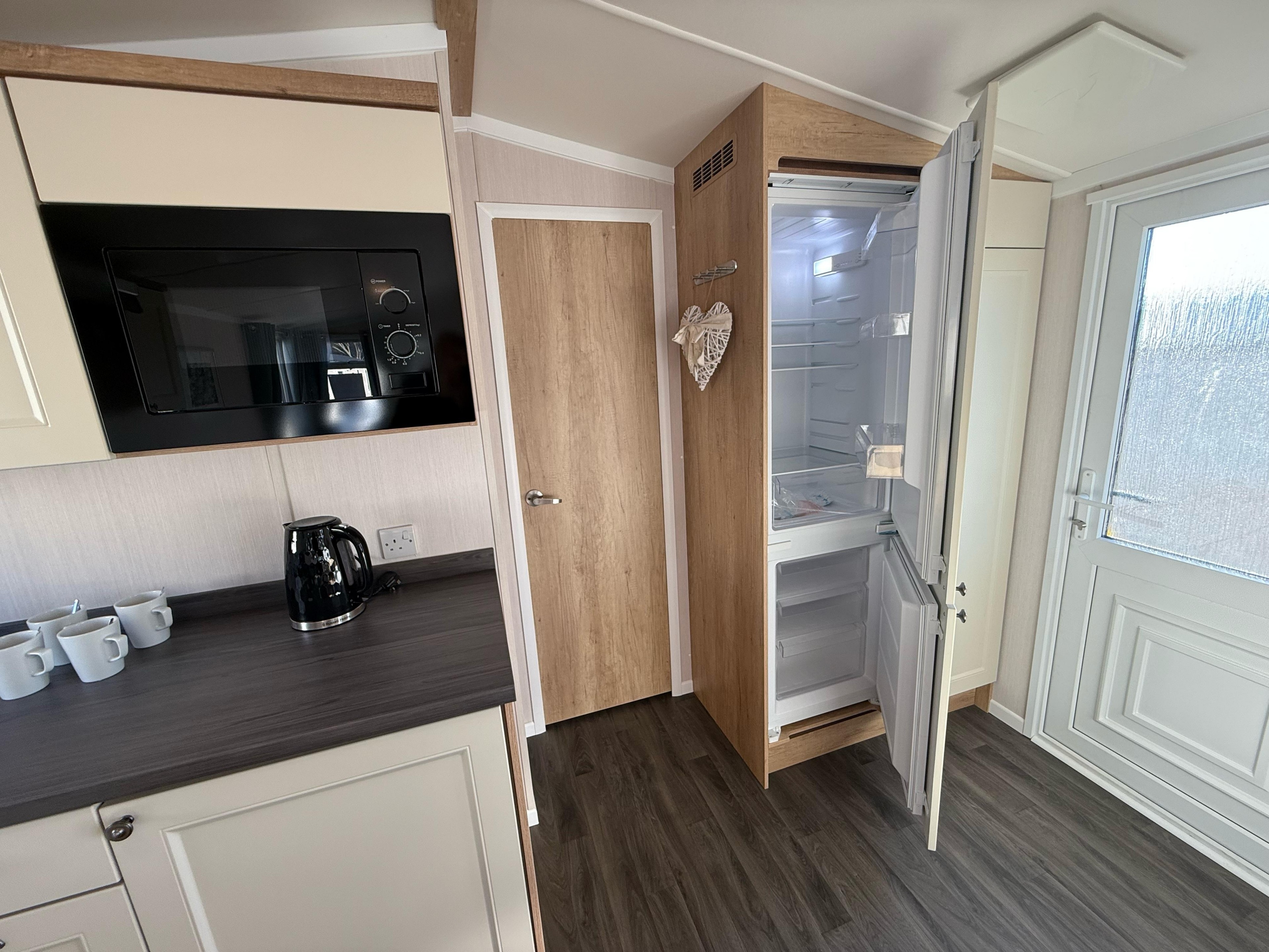 Photo of Swift Burgundy 2022 (Static Caravan)