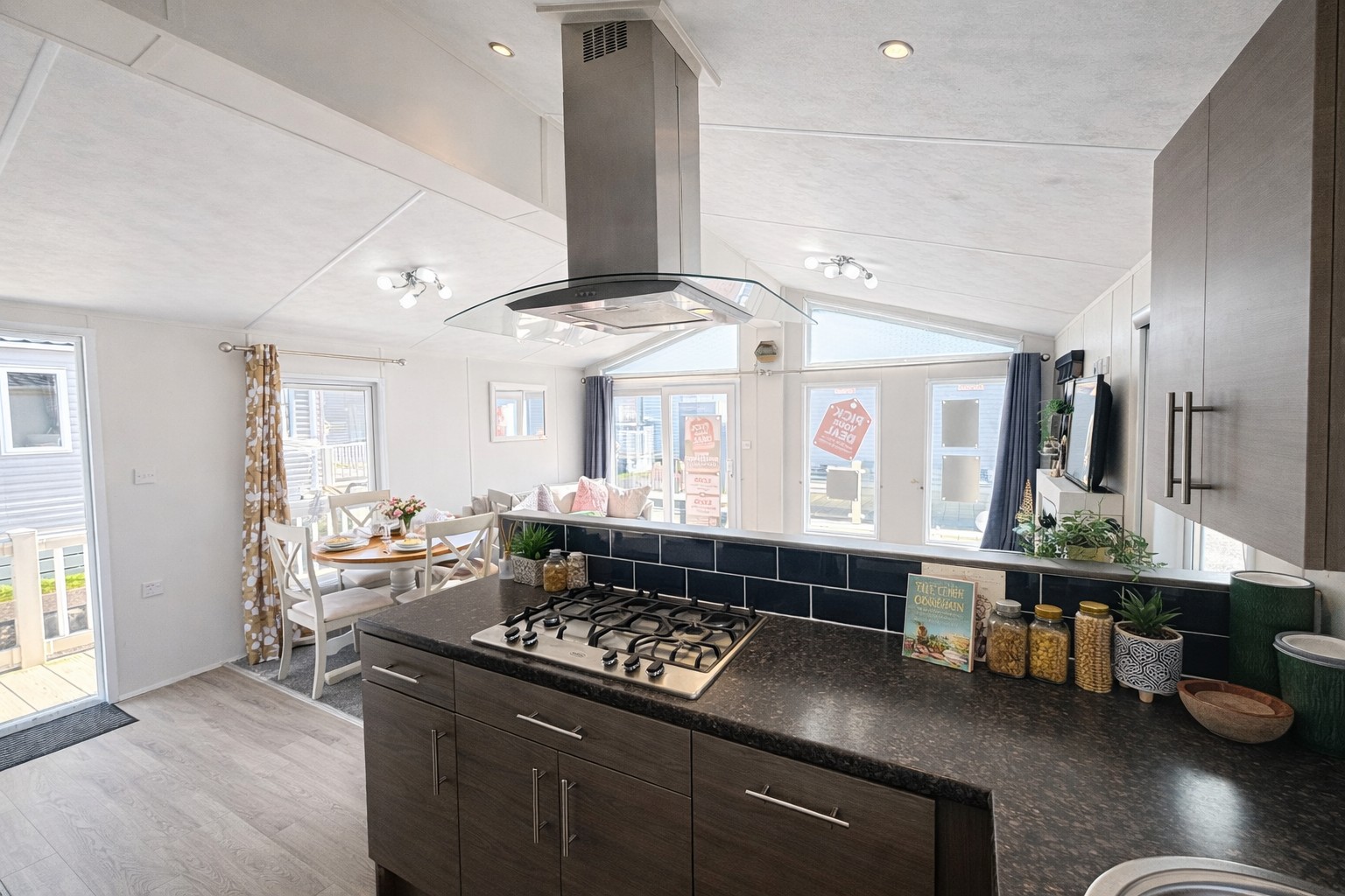Photo of Delta Desire 2015 (Luxury Lodge)
