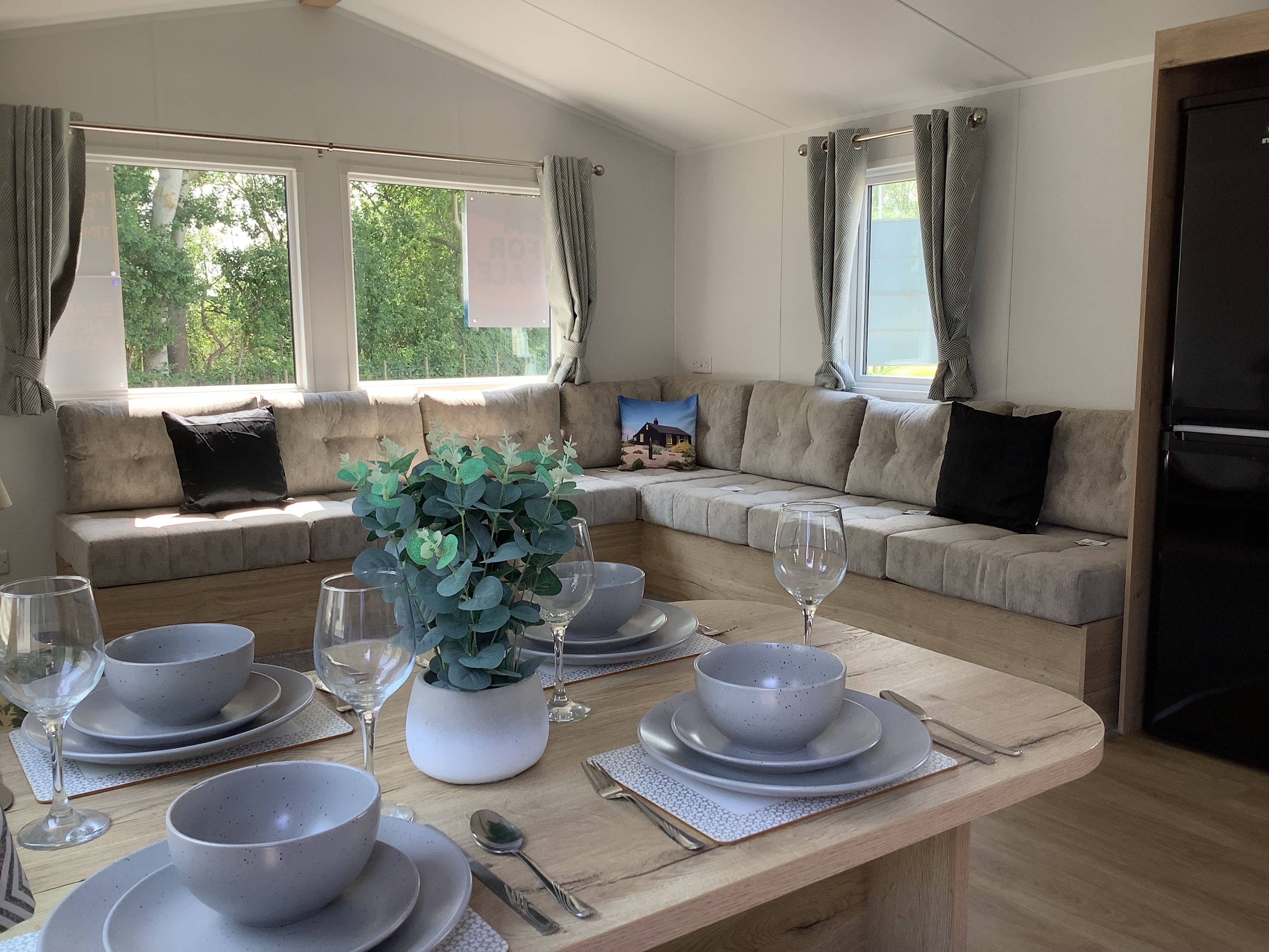 Photo of Willerby Midhurst 2024 (Static Caravan)