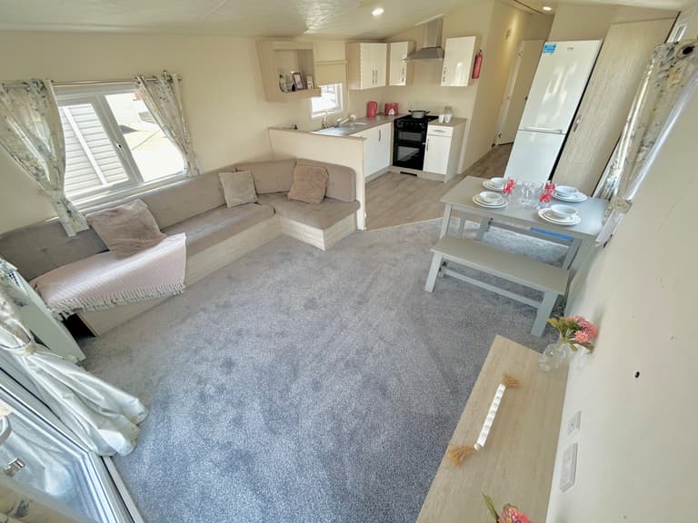 Delta-Hailsham-2021-CAR0051970-143478813.jpeg