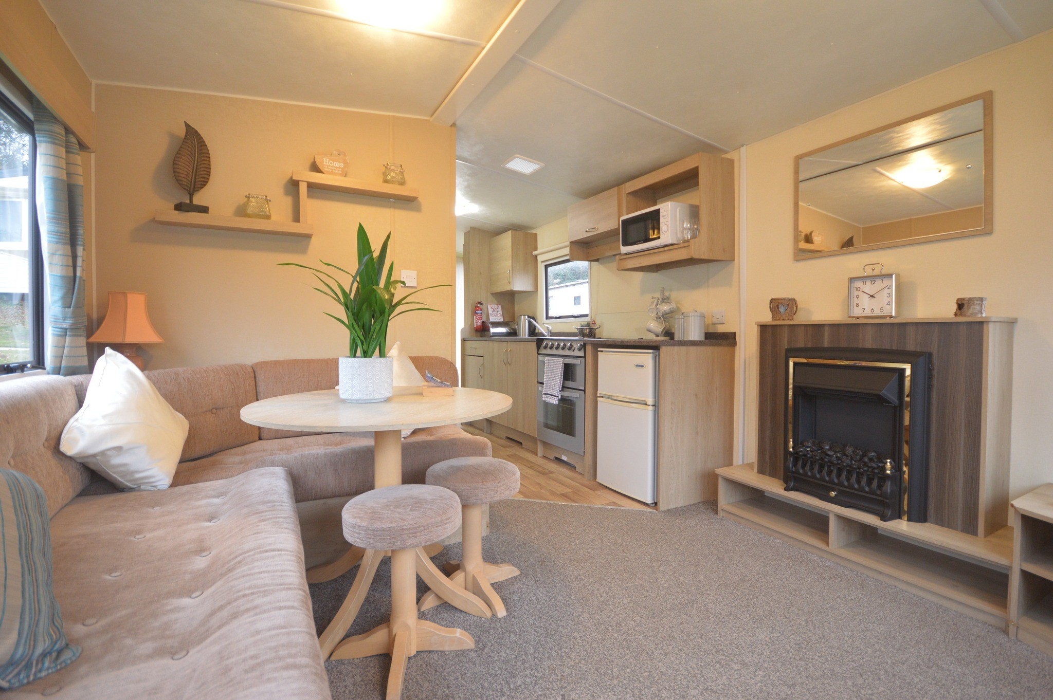 Photo of Delta Santana 2012 (Static Caravan)