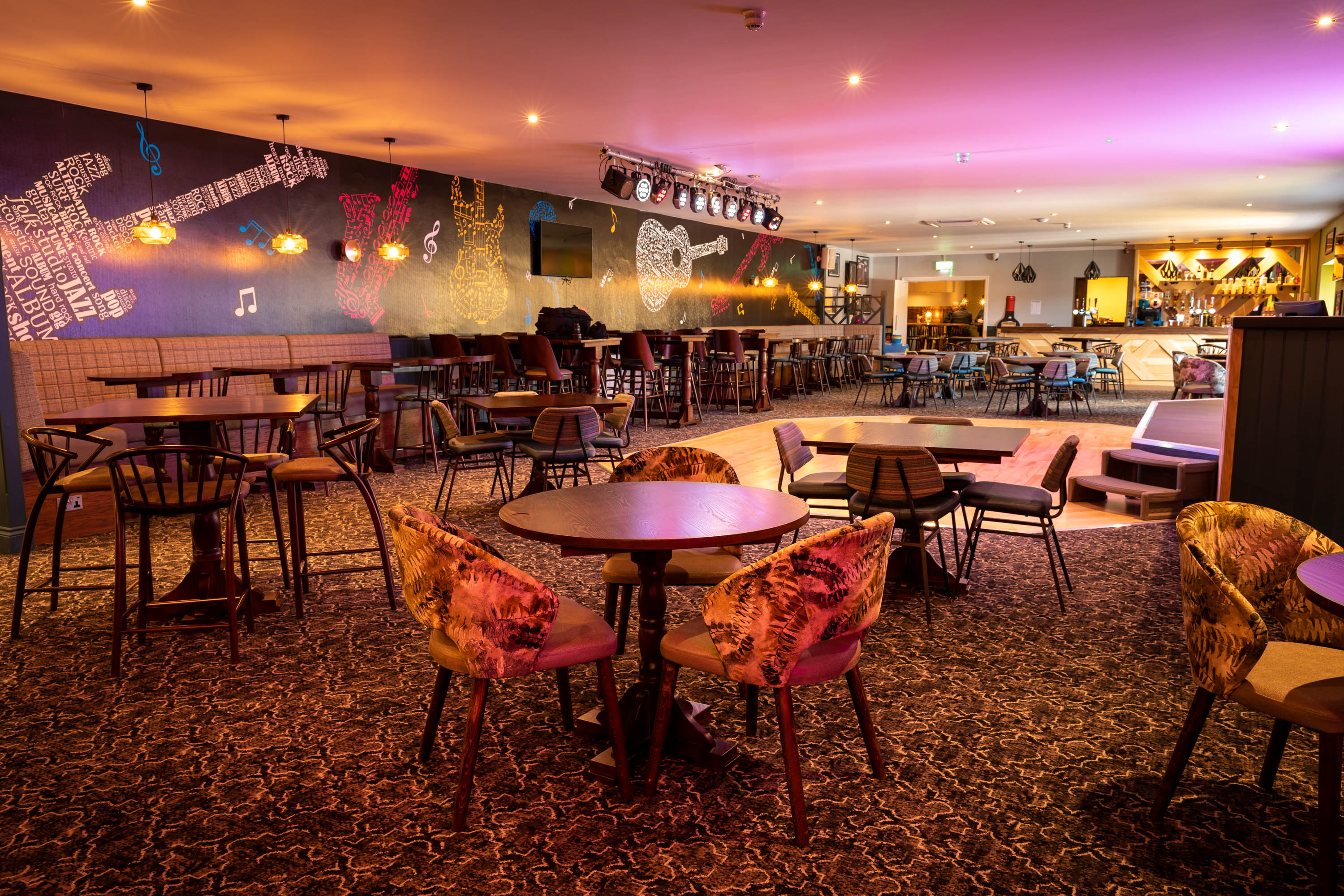 Restaurant & bar