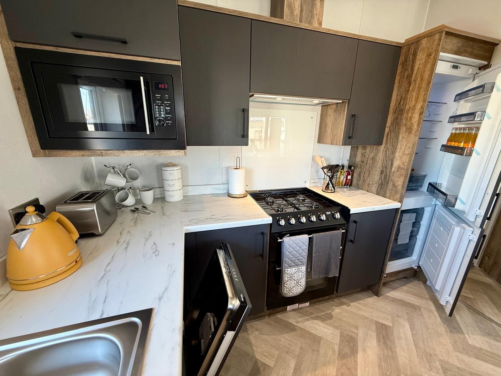 Photo of Willerby Horsham 2025 (Luxury Lodge)