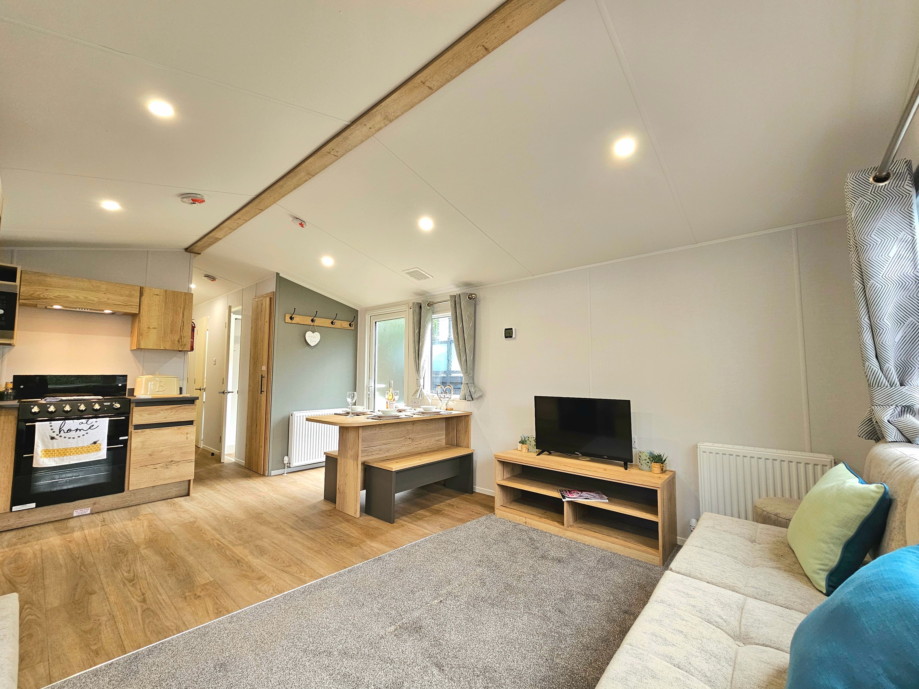 Photo of Willerby Midhurst 2024 (Static Caravan)