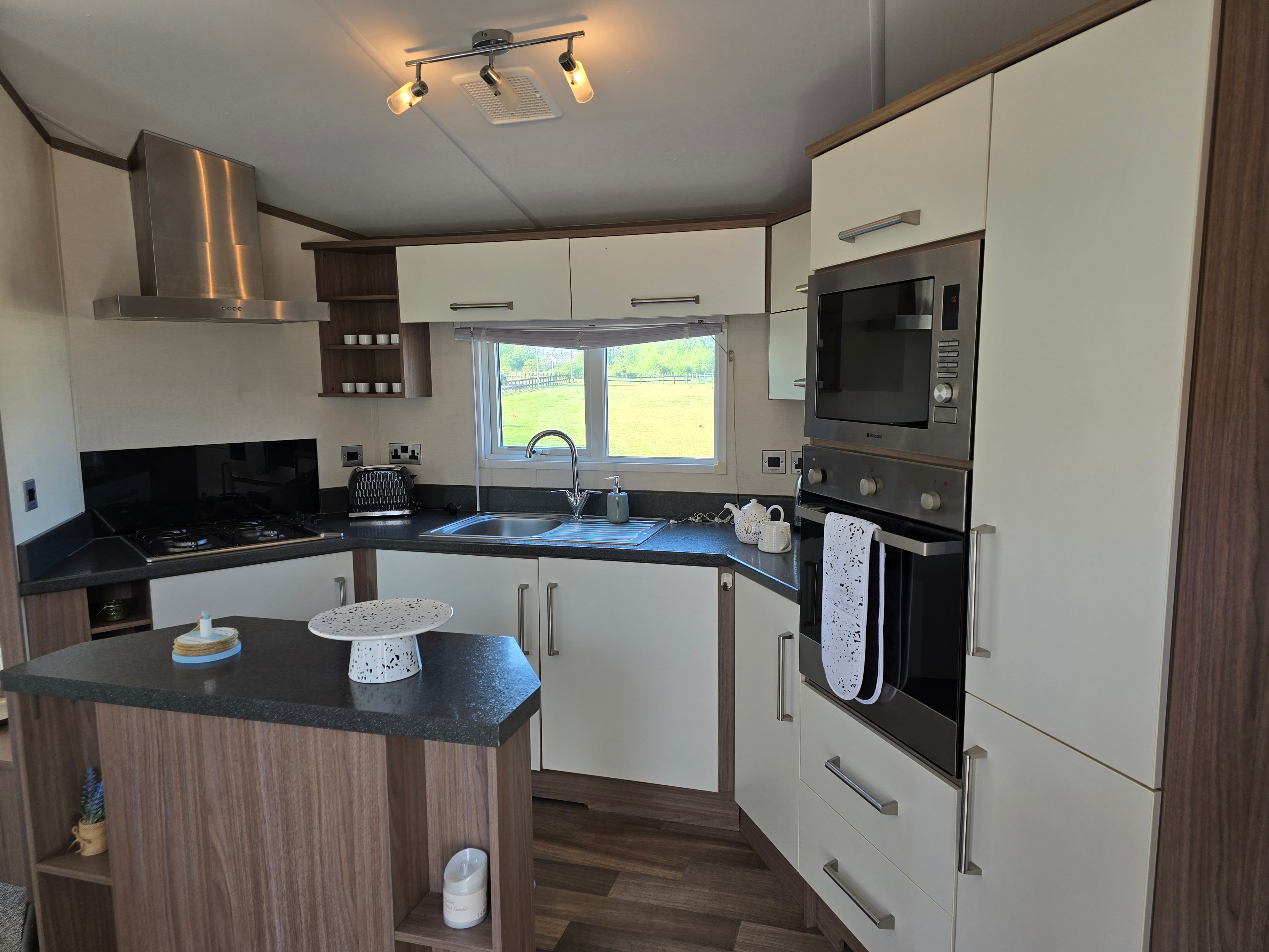 Photo of Atlas Status 2016 (Static Caravan)