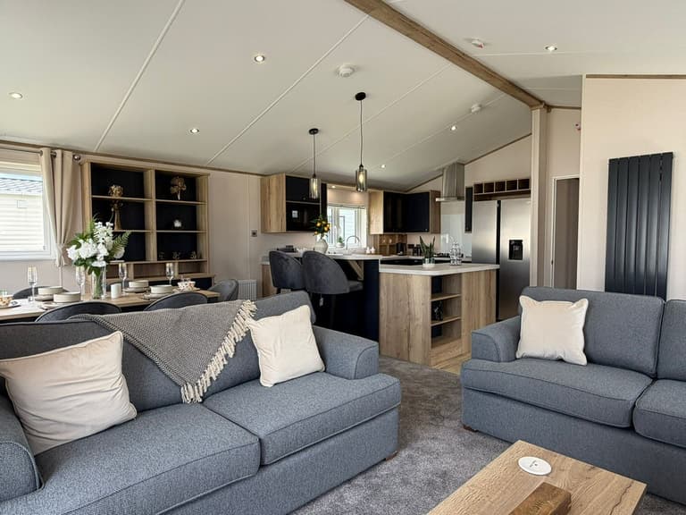 Willerby-New-Holland-2026-CAR0065225-141141667.jpeg