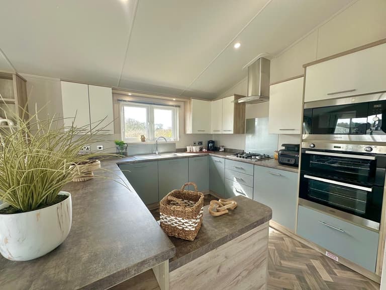 Willerby-Cadence-2023-CAR0060951-143131100.jpeg
