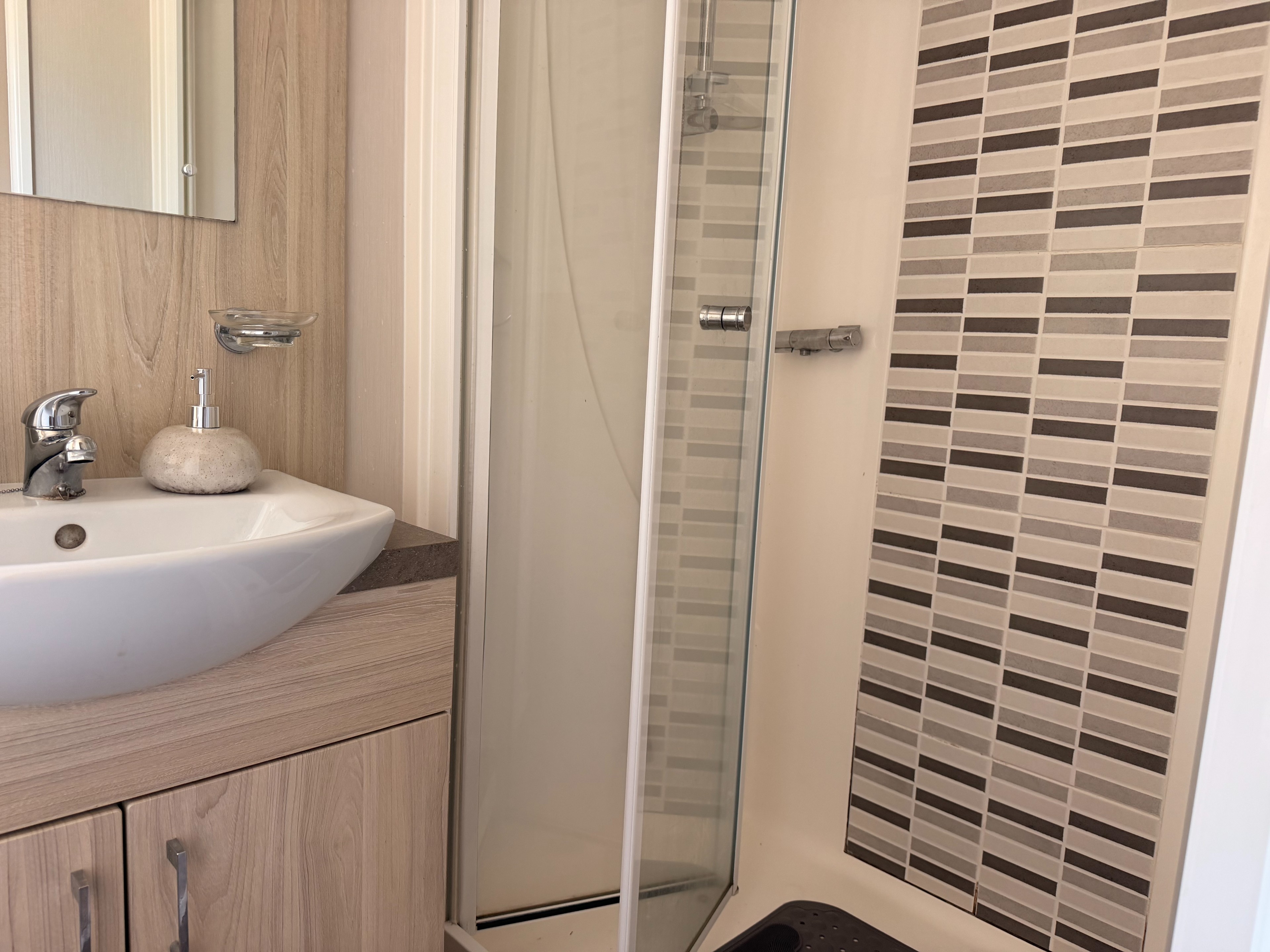 Photo of Willerby Aspen 2017 (Static Caravan)