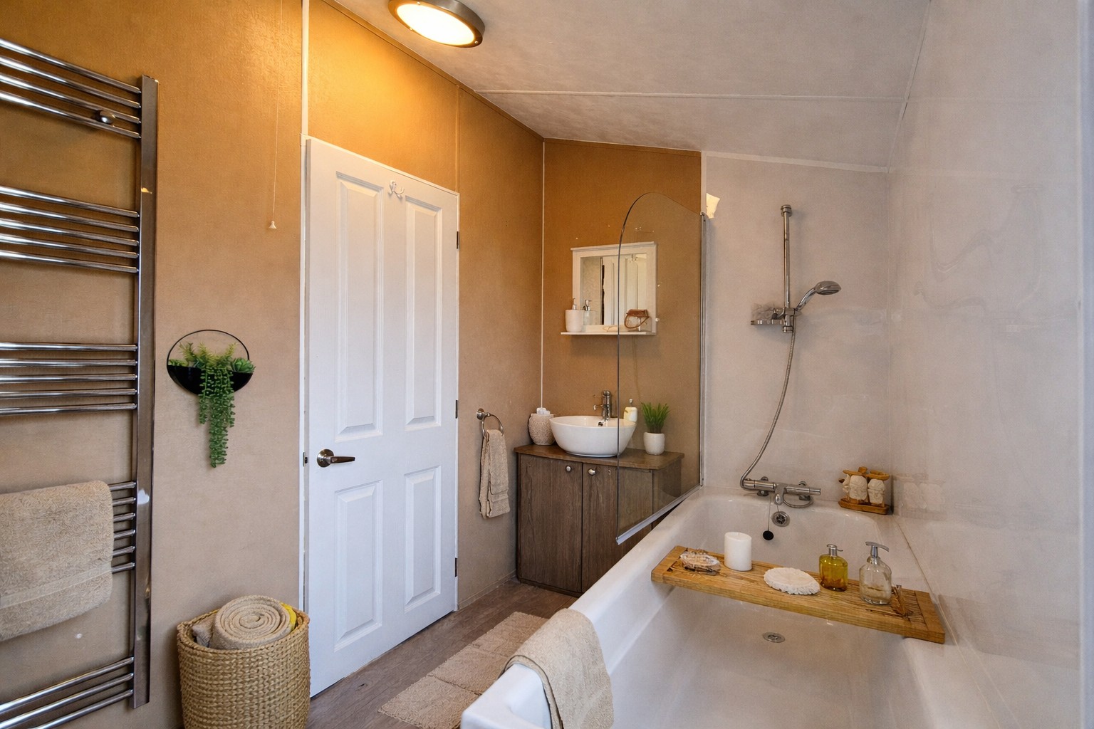 Photo of Delta Desire 2015 (Luxury Lodge)