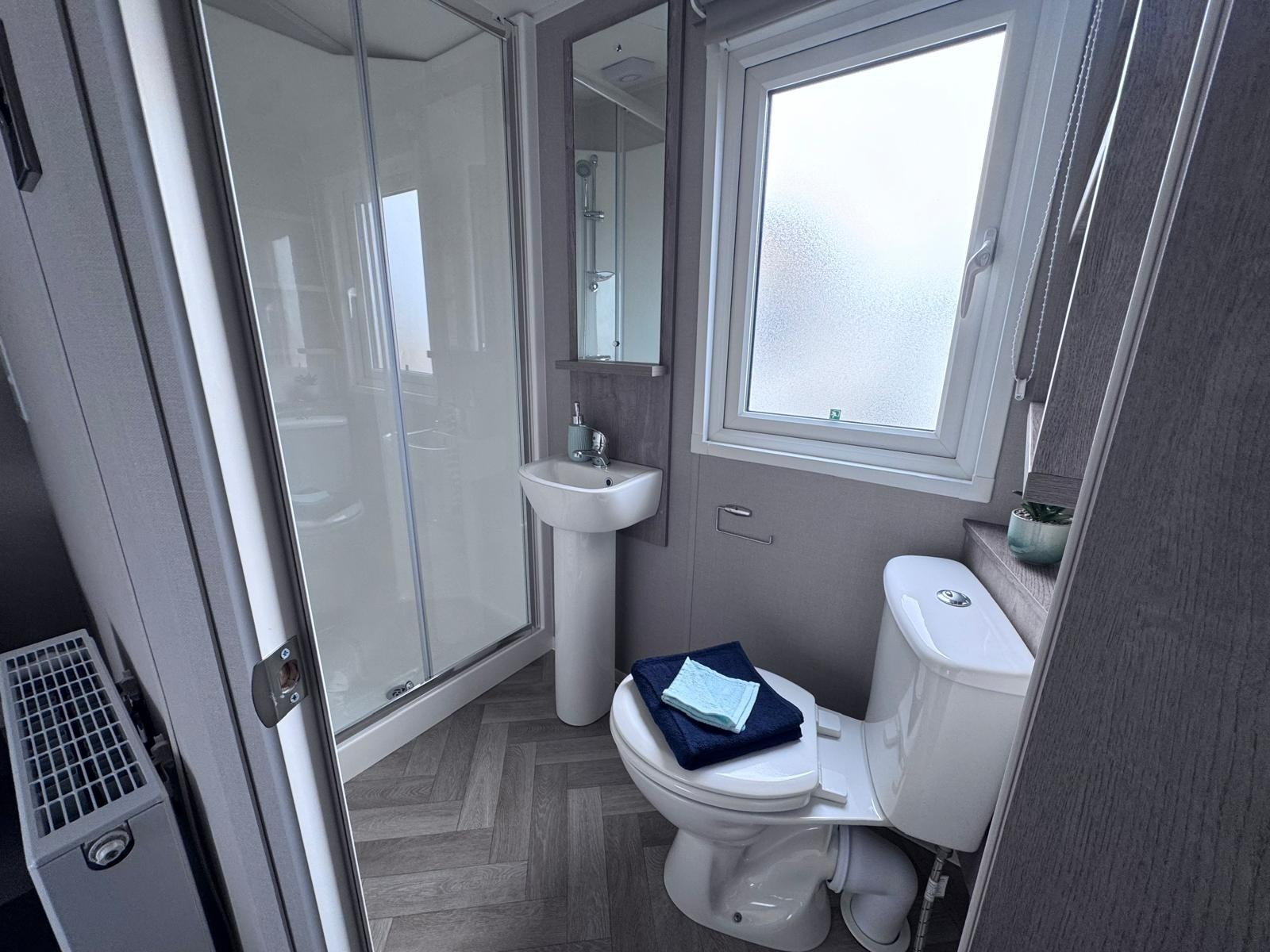 Photo of Willerby Windbreak 2027 (Static Caravan)
