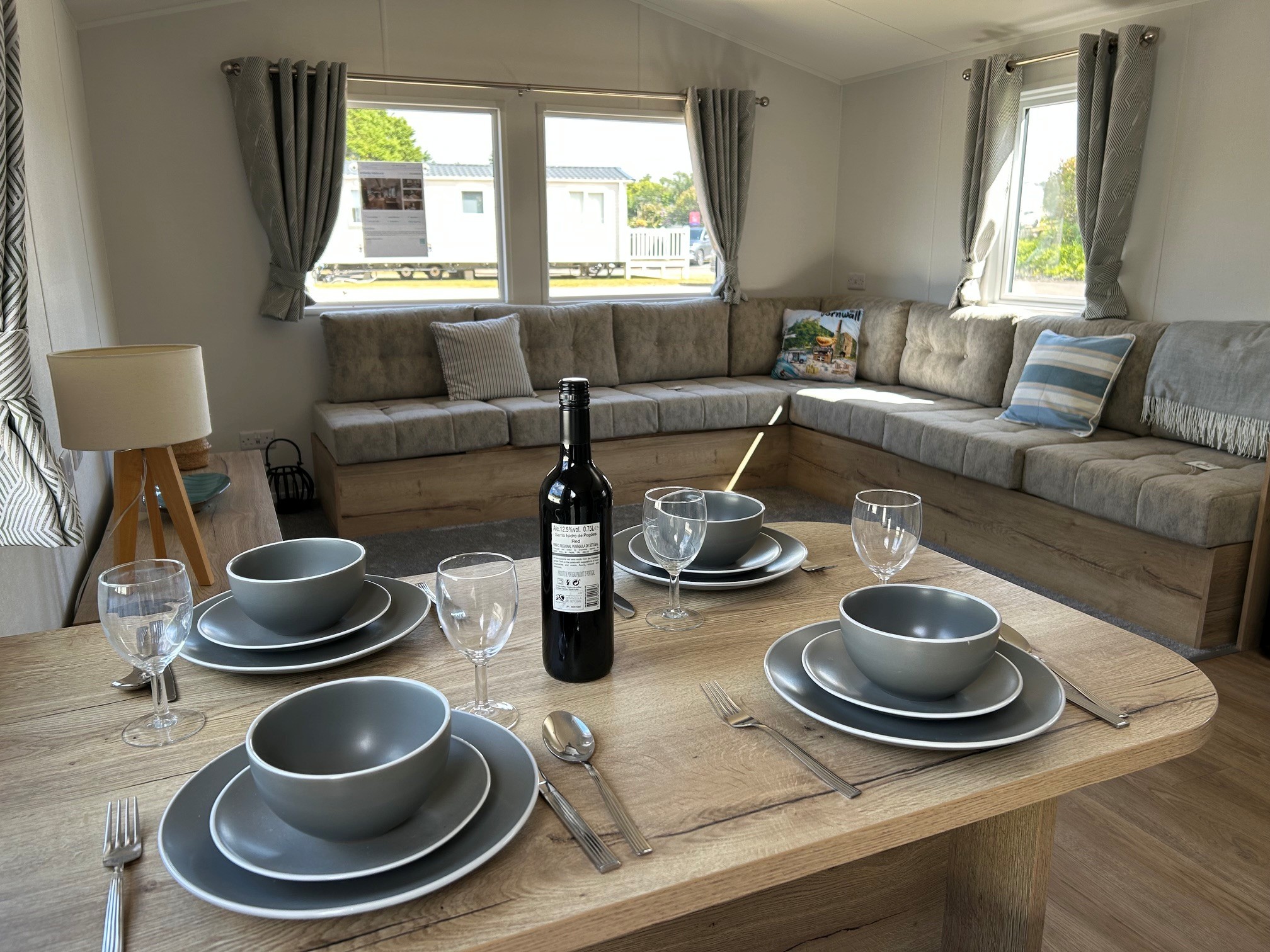 Photo of Willerby Midhurst 2024 (Static Caravan)