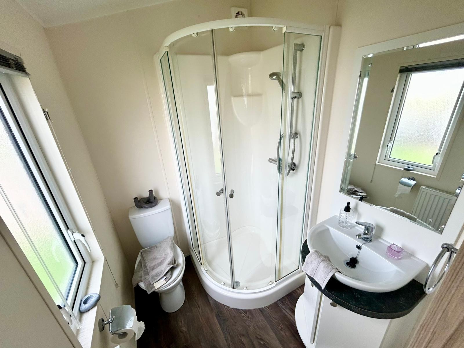Photo of Willerby Cadence 2015 (Luxury Lodge)