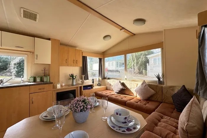 Willerby-Magnum-2010-CAR0026704-95342366.JPEG