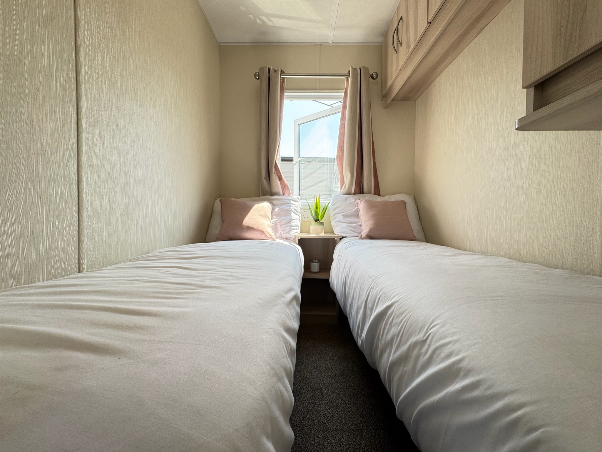 Photo of Atlas Topaz 2017 (Static Caravan)