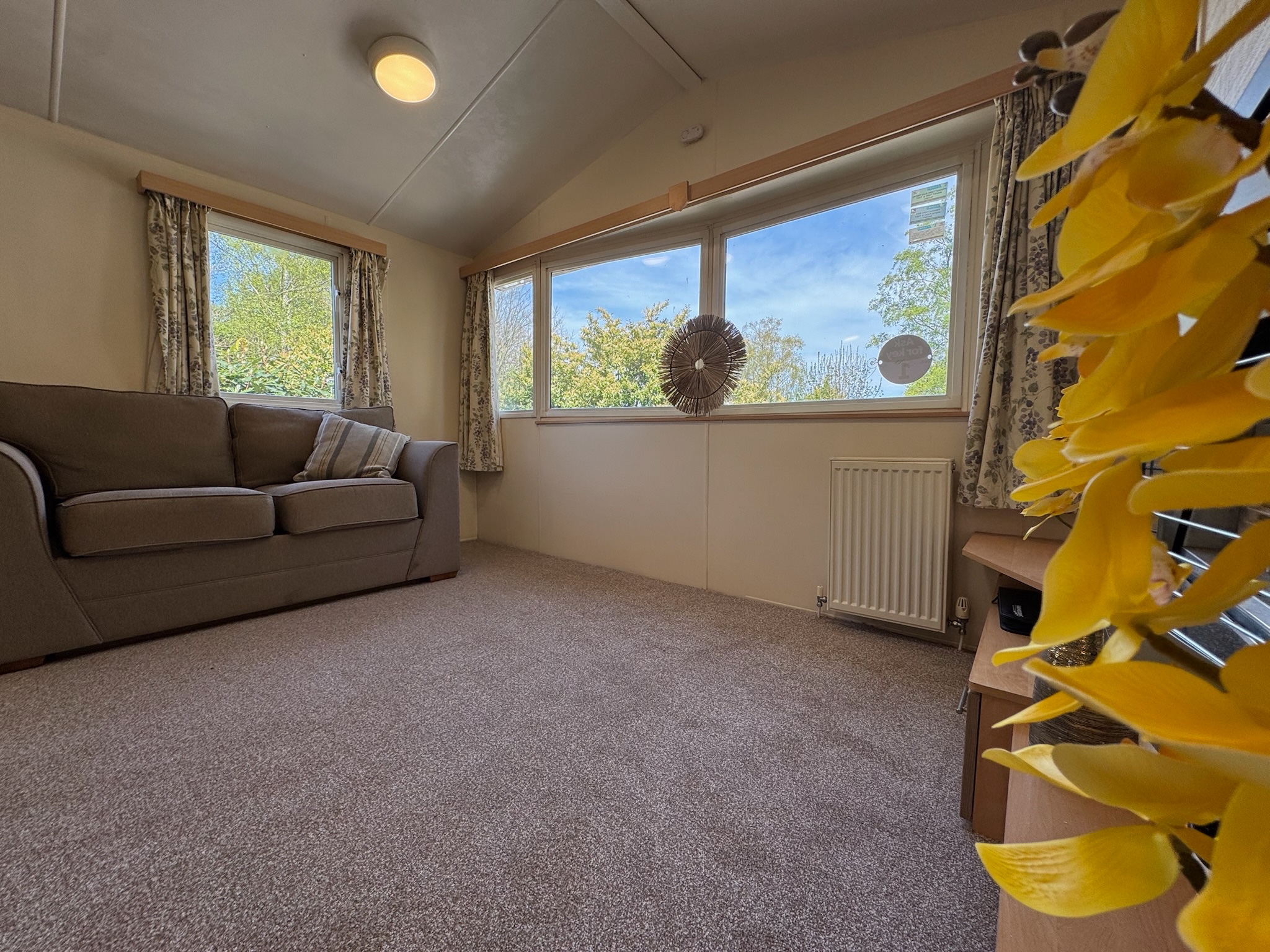 Photo of ABI Eminence 2017 (Static Caravan)