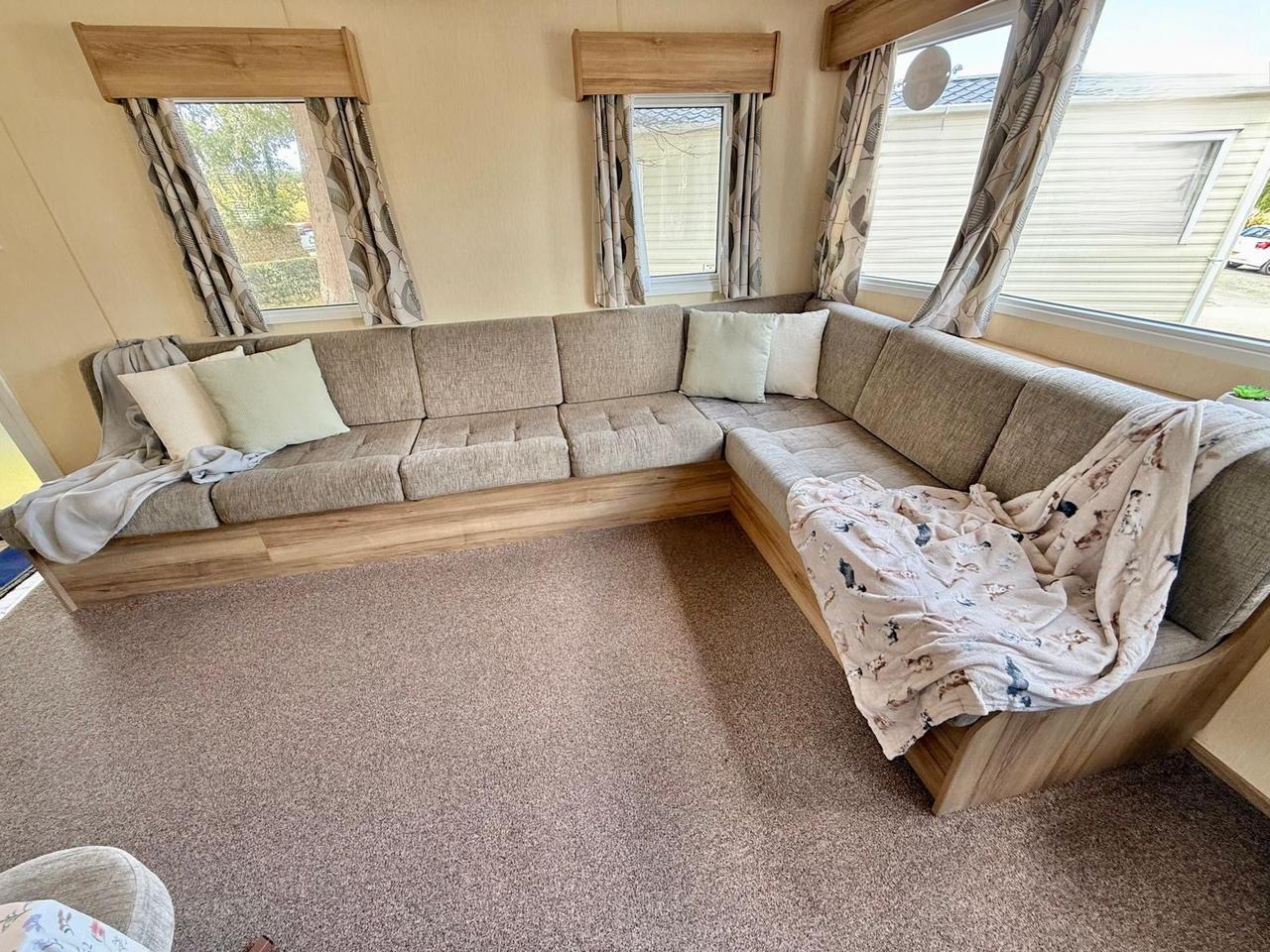 ABI-Summerbreeze-2014-CAR0019865-144860580.jpeg