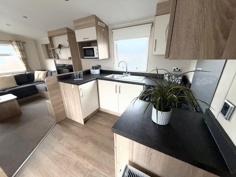 Willerby-Lymington-2018-CAR0061151-150810721.jpeg