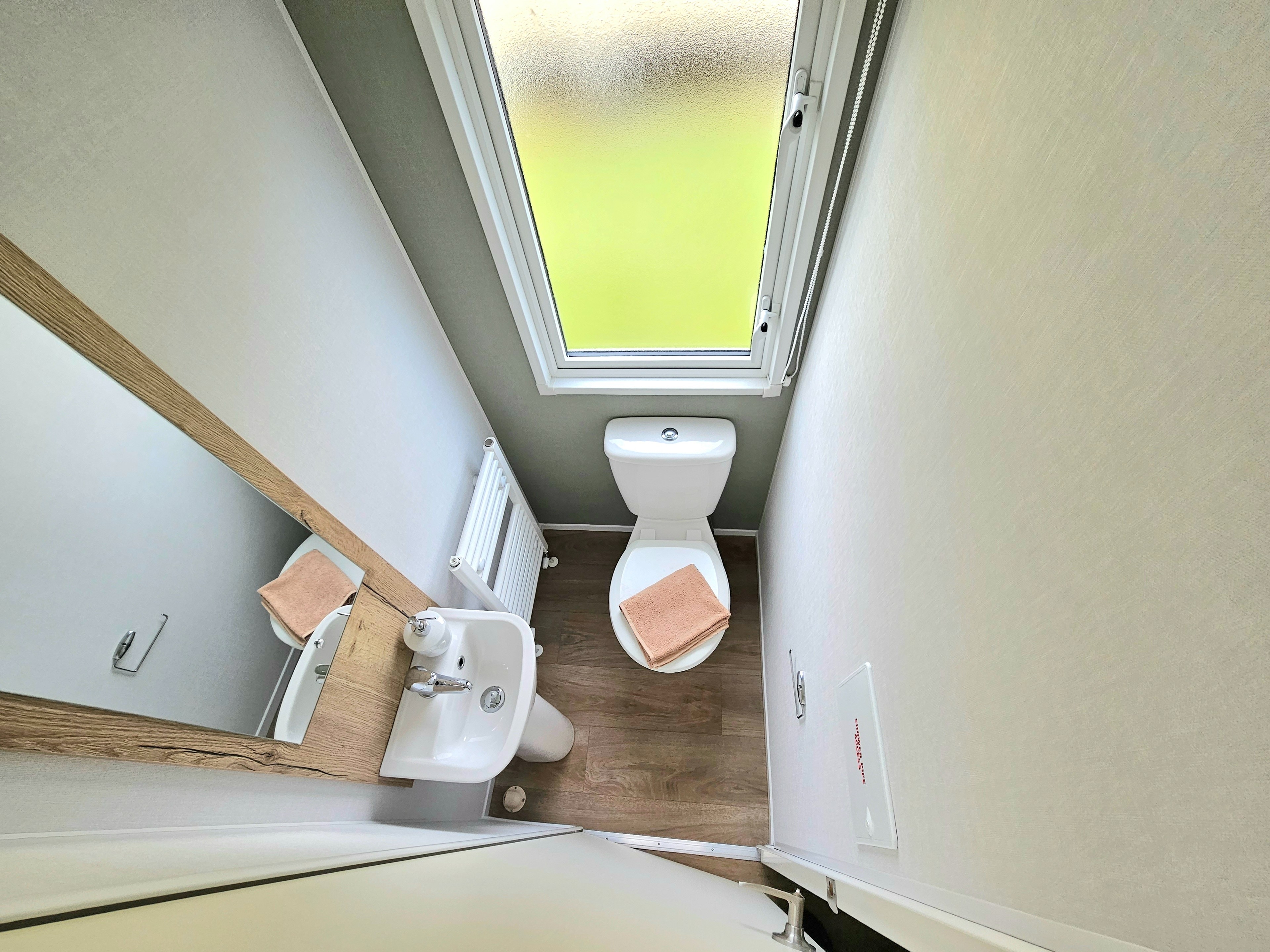 Photo of Willerby Midhurst 2024 (Static Caravan)