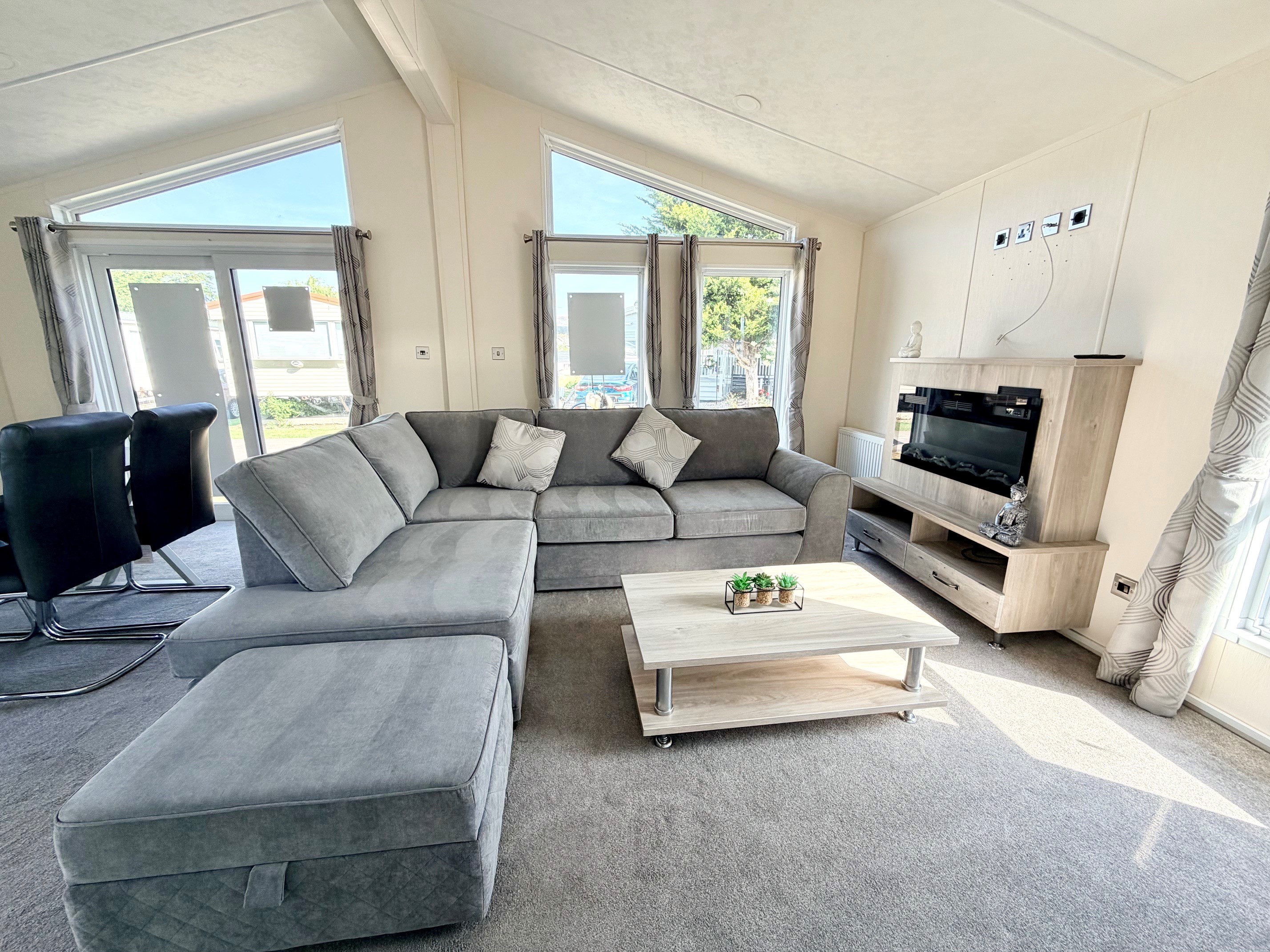 Photo of Delta Superior Lodge 2023 (Luxury Lodge)