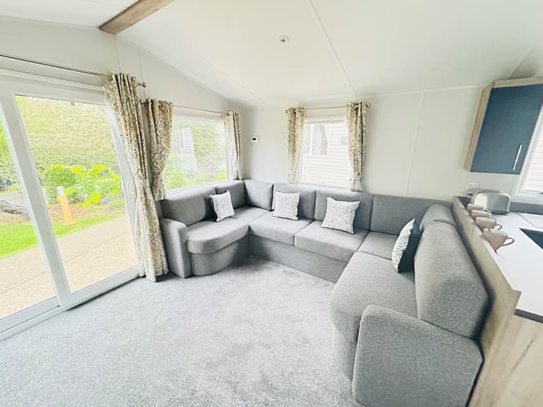 Willerby-Jevington-2027-CAR0065821-151510851.jpeg