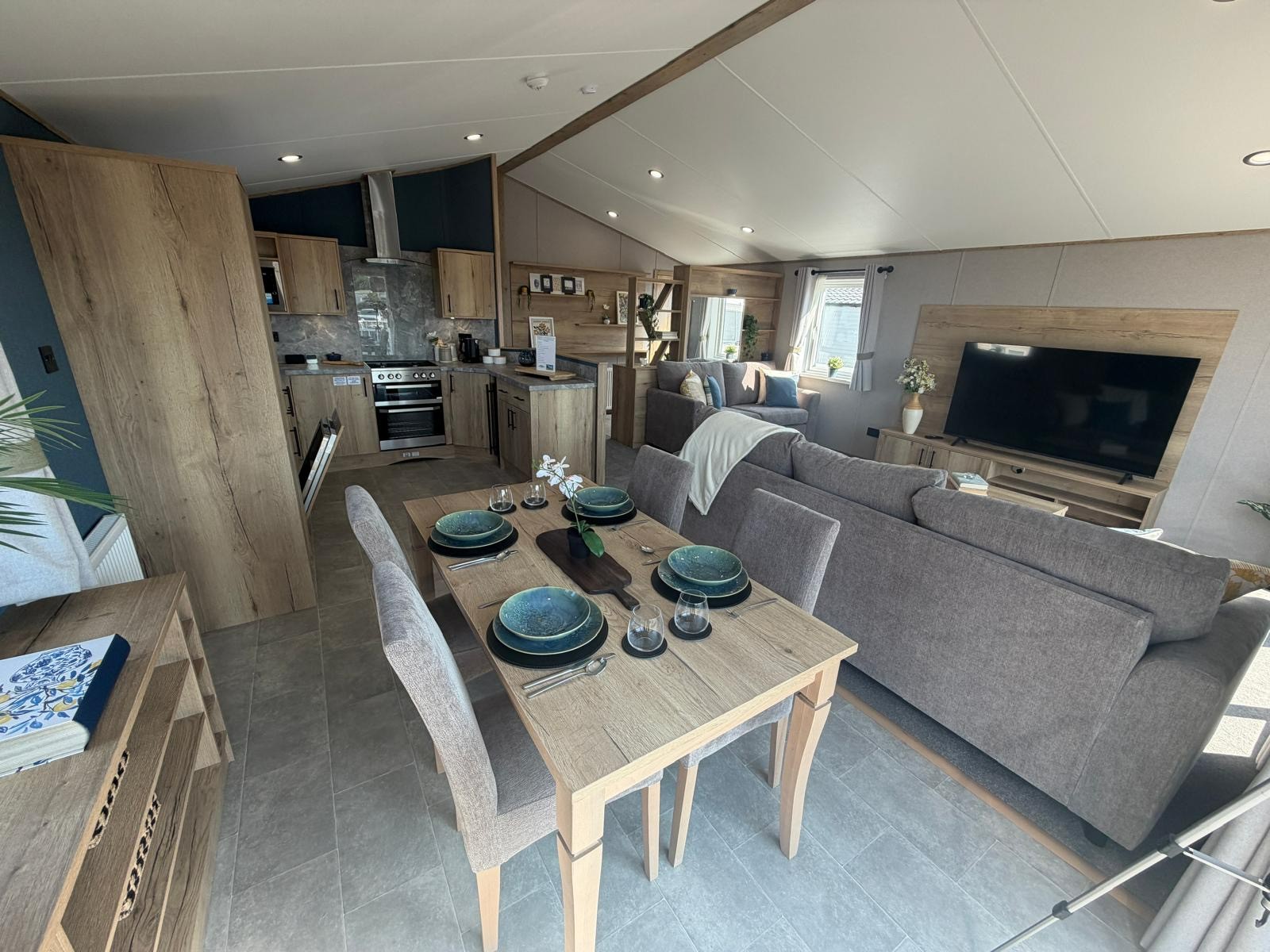 Photo of ABI Superior 2027 (Static Caravan)