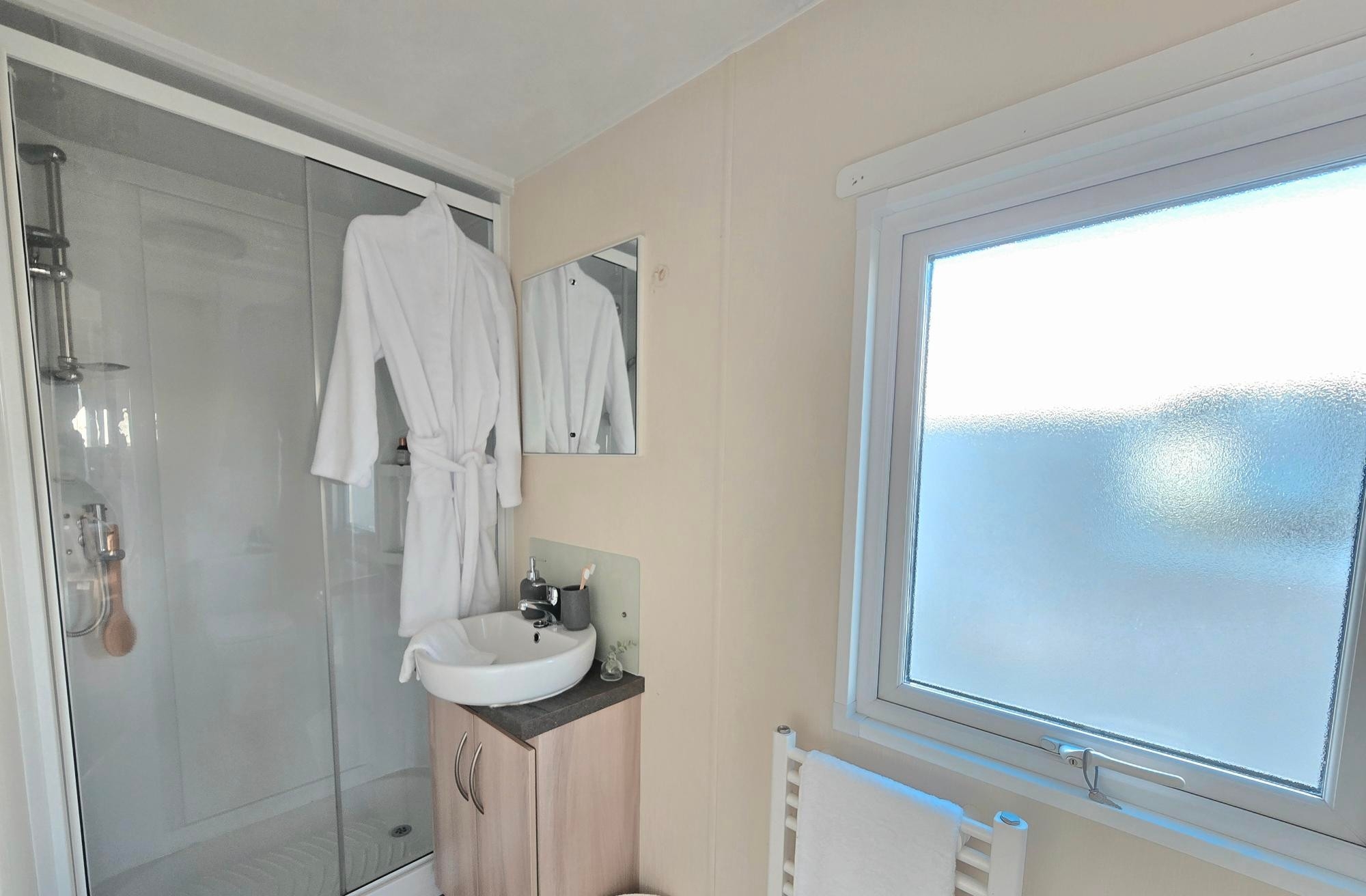 Photo of Arronbrook Topaz 2017 (Static Caravan)