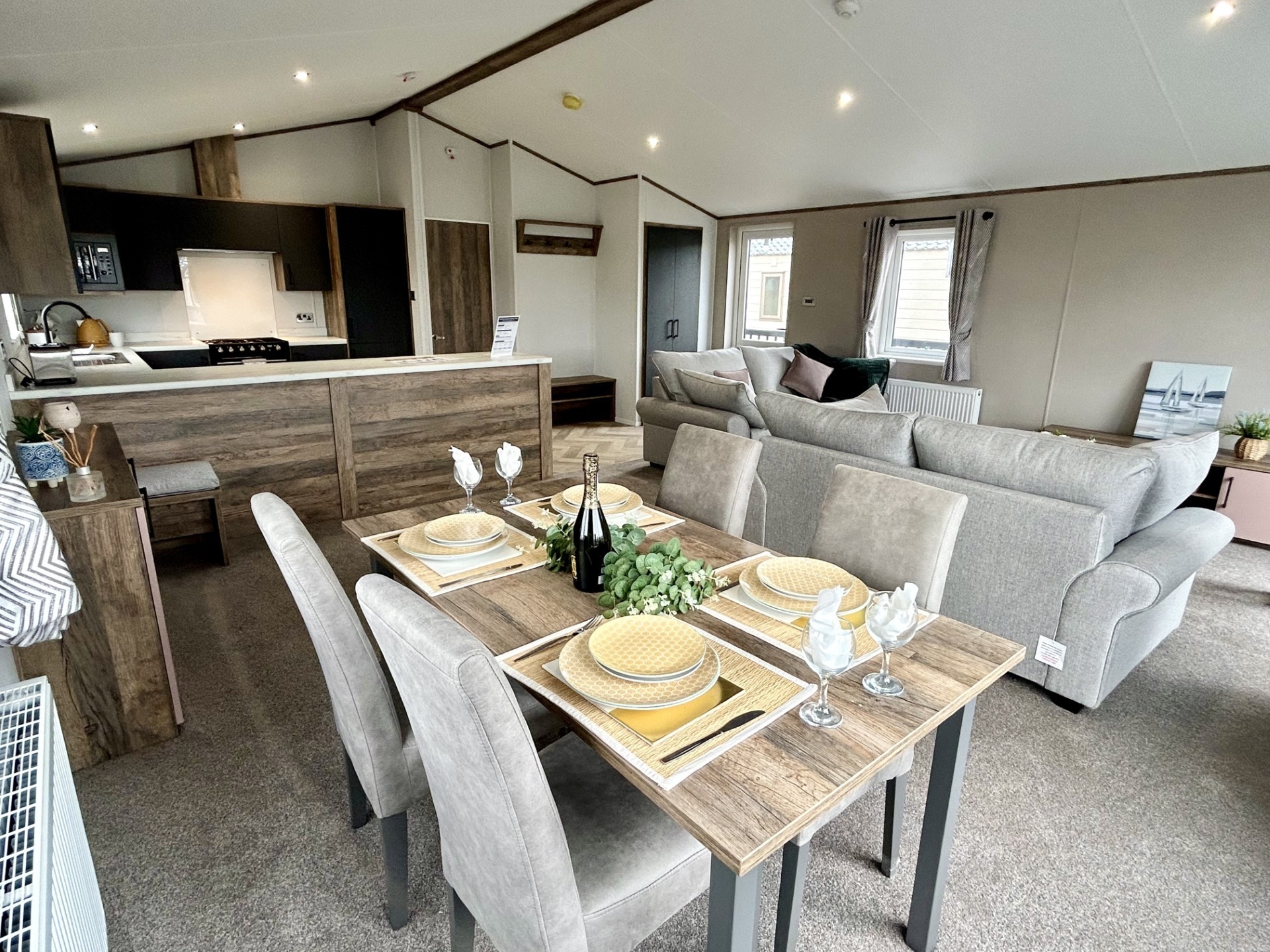 Photo of Willerby Horsham 2025 (Luxury Lodge)