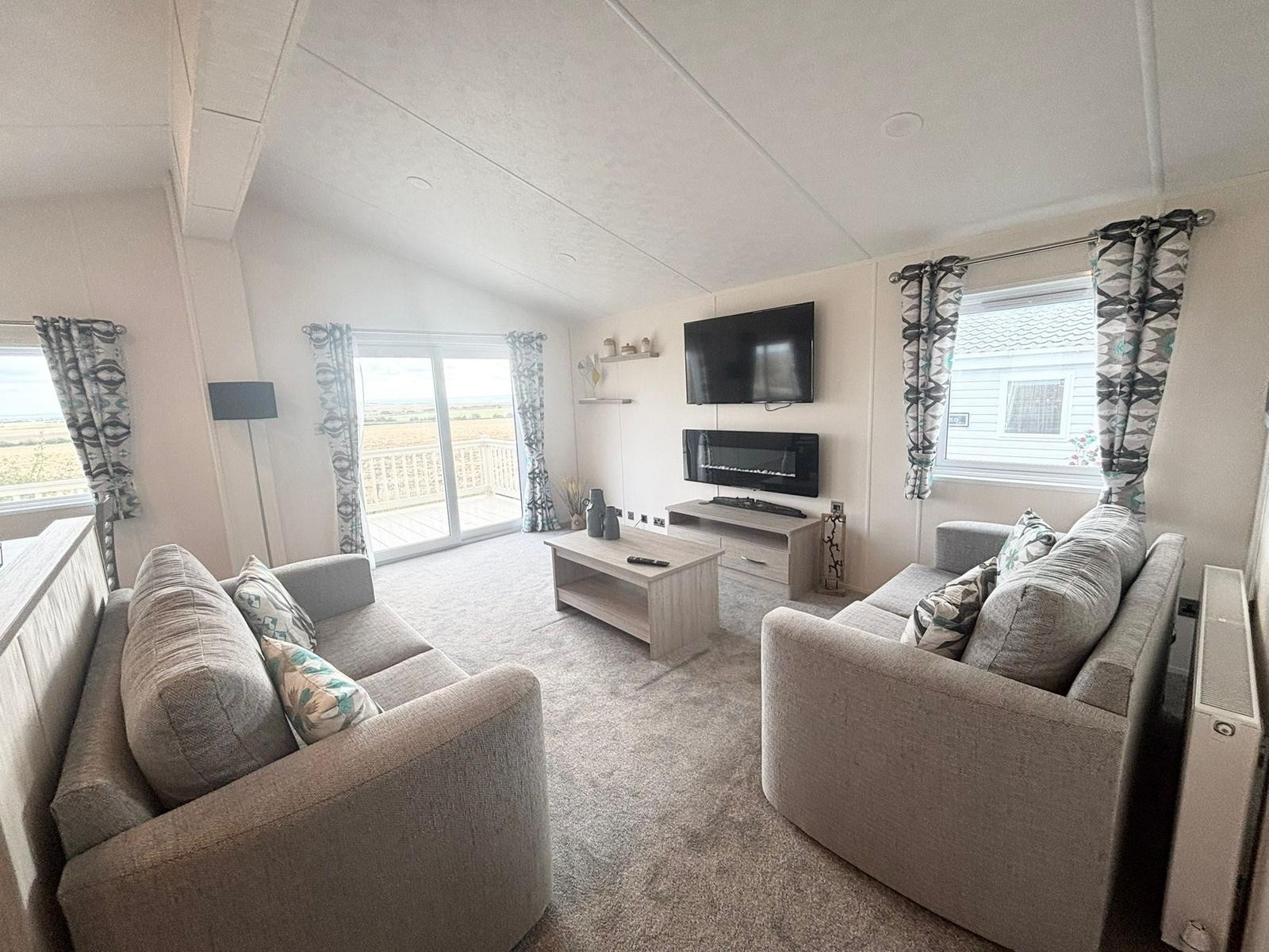 Photo of Delta Lakeside 2023 (Luxury Lodge)